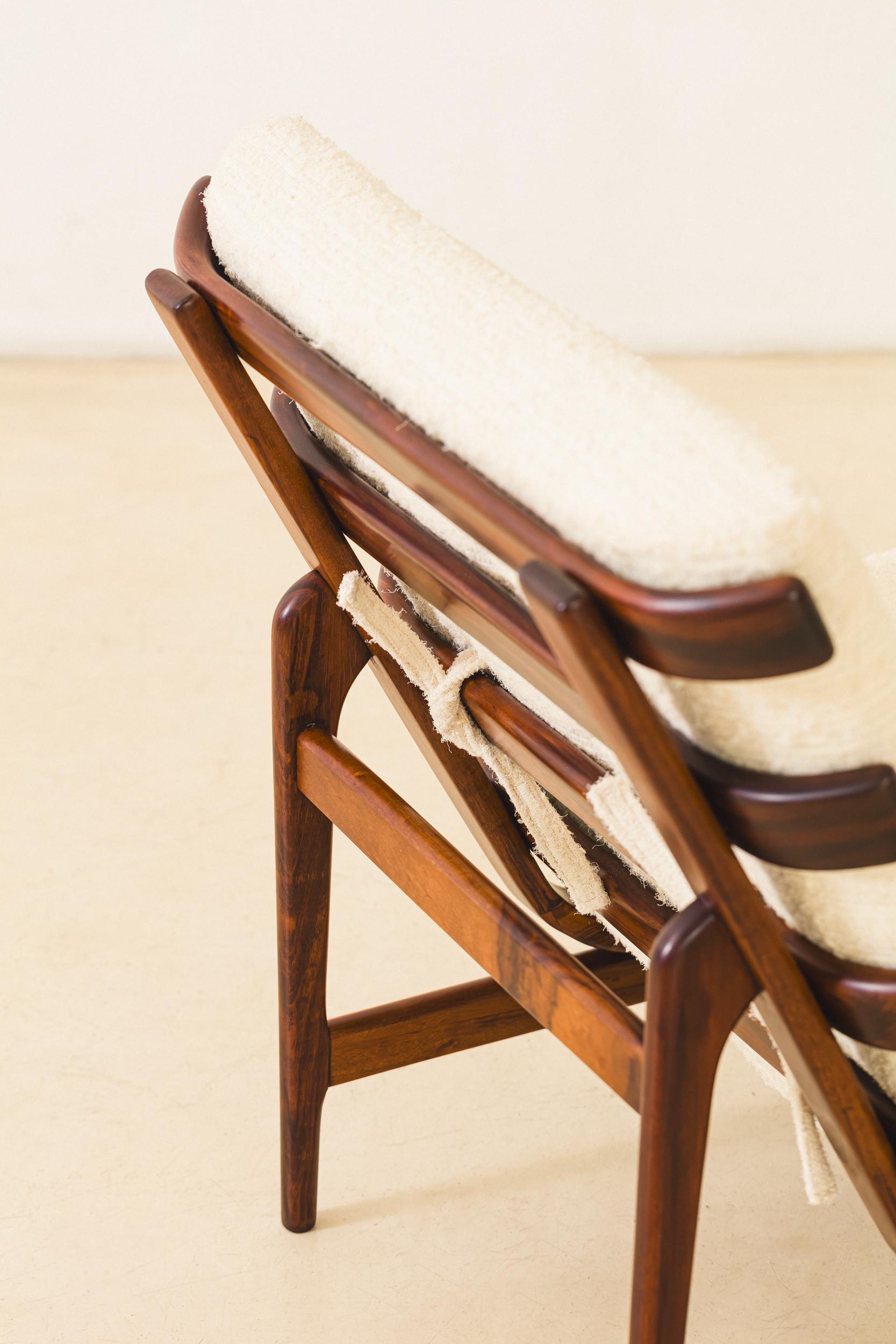 Paire de chaises longues à lattes, Móveis de Madeira Pailar, design brésilien des années 1960 en vente 3