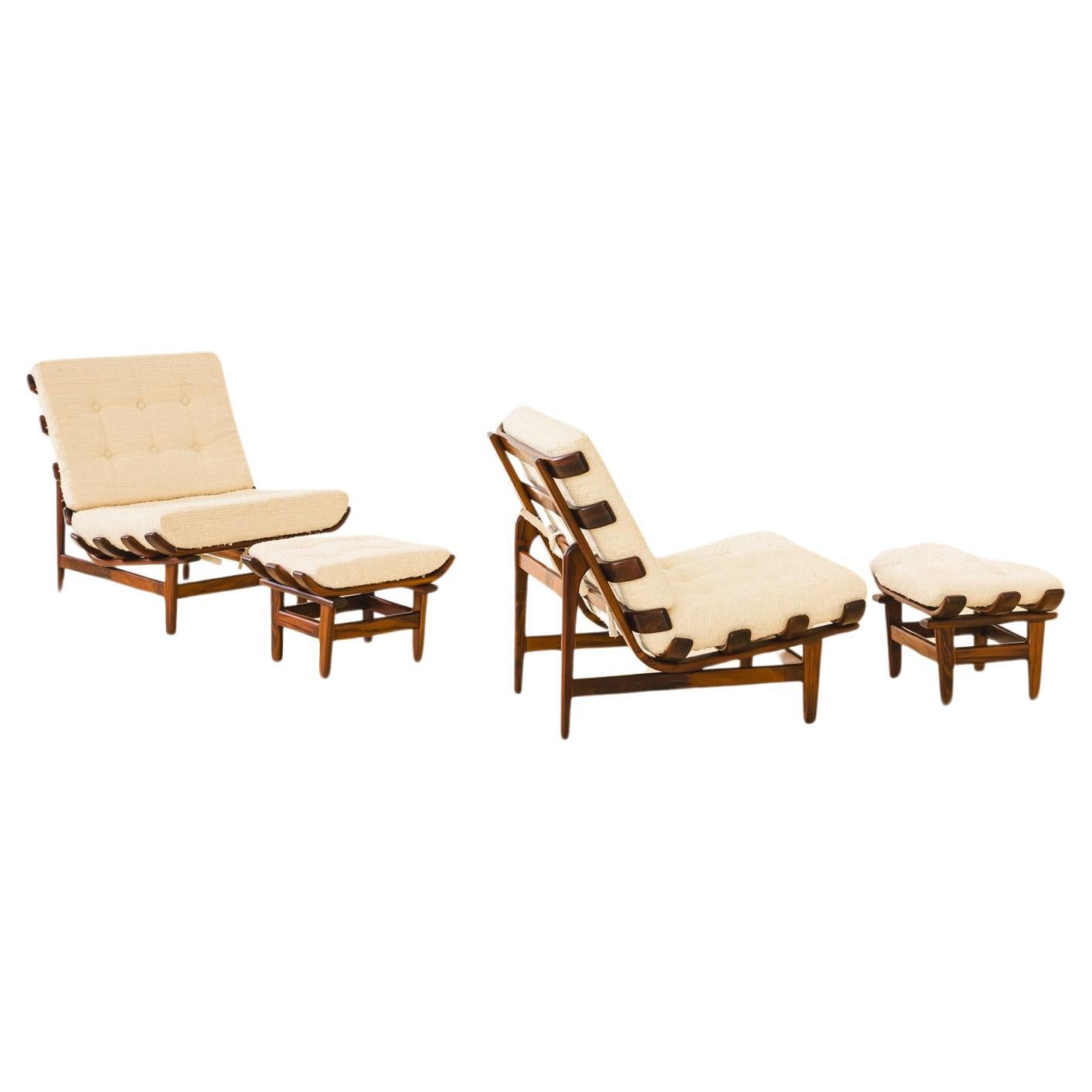 Paire de chaises longues à lattes, Móveis de Madeira Pailar, design brésilien des années 1960 en vente
