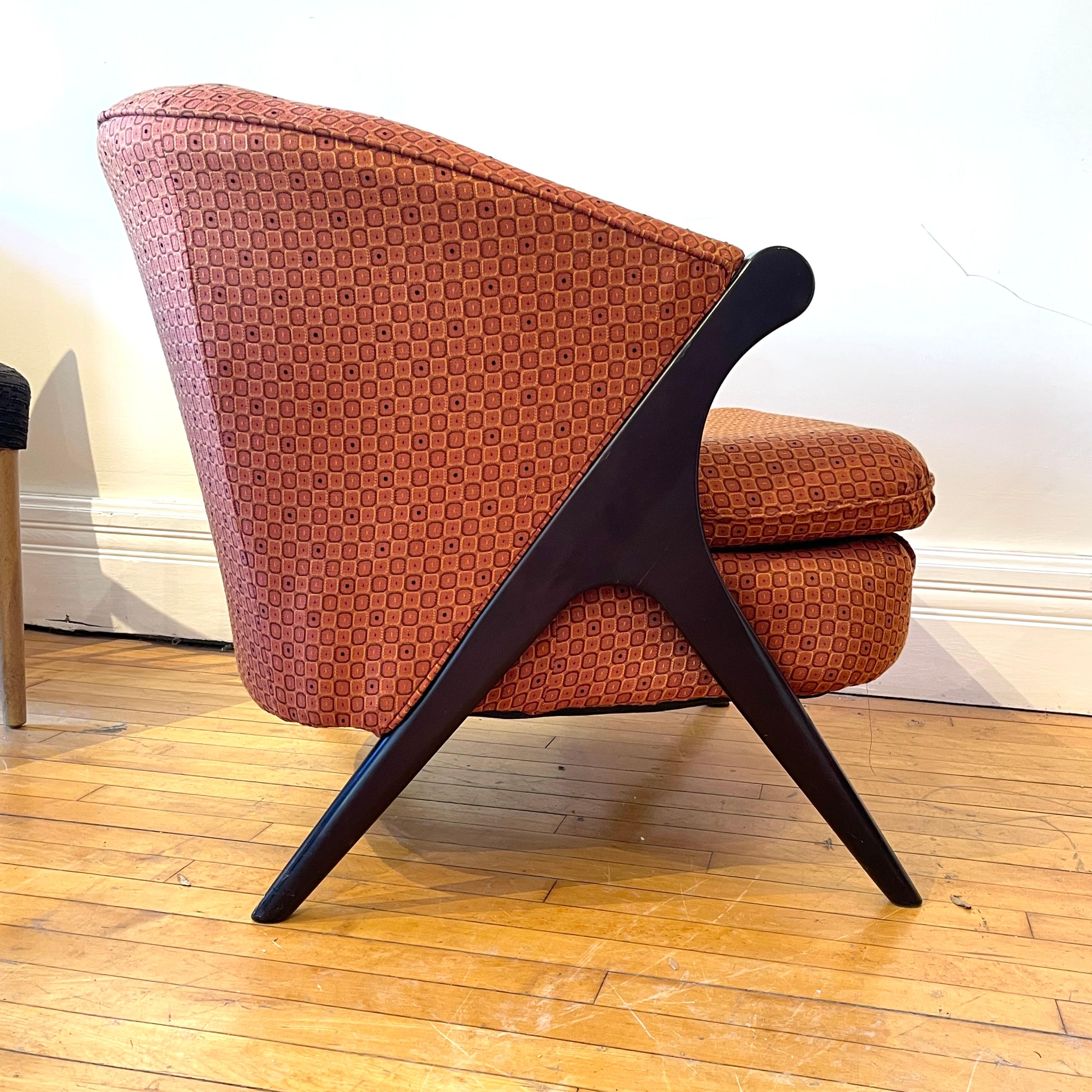 American Pair of Sleek Karpen of California Style Barrel Lounge Chairs, Mid-Century Club 