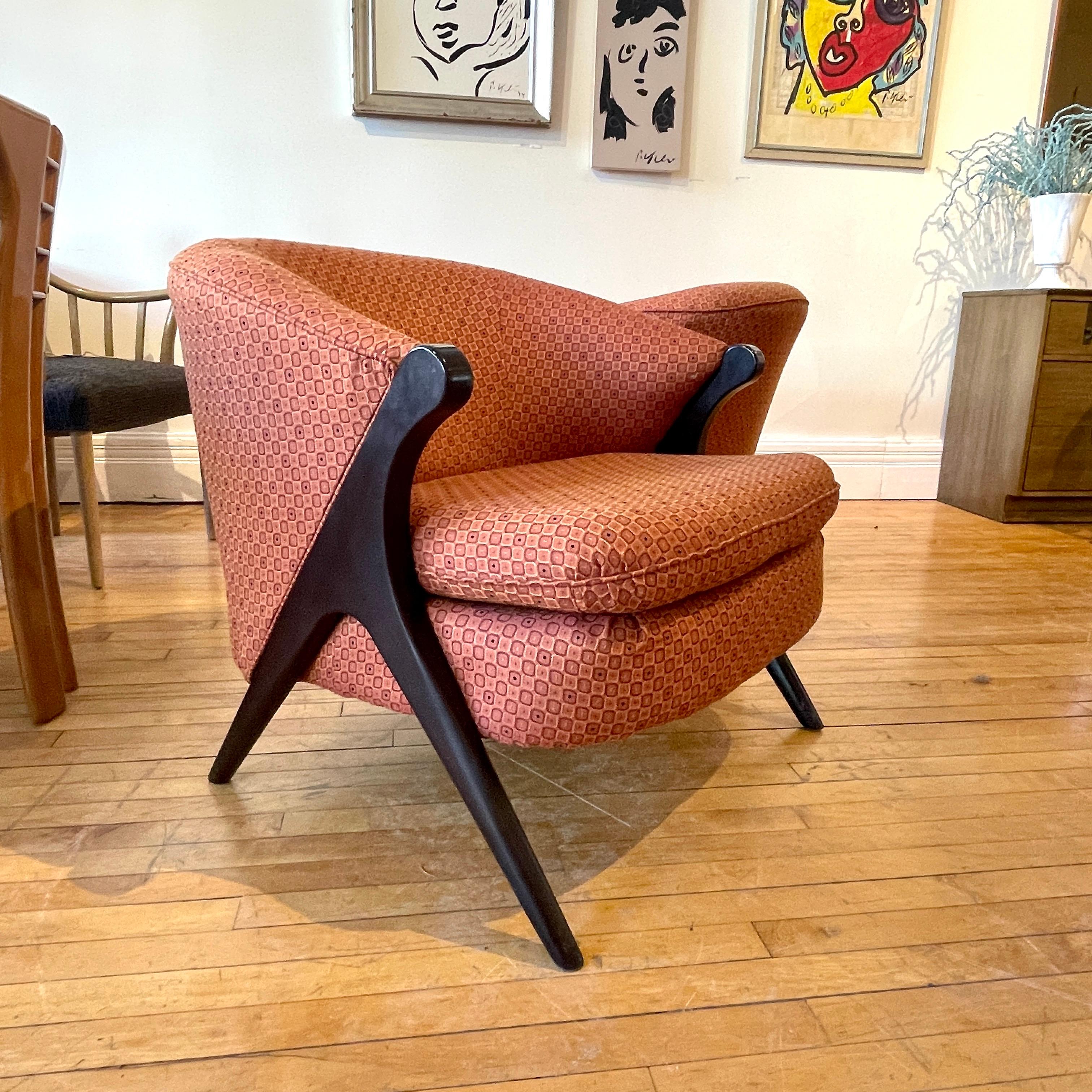 20th Century Pair of Sleek Karpen of California Style Barrel Lounge Chairs, Mid-Century Club 