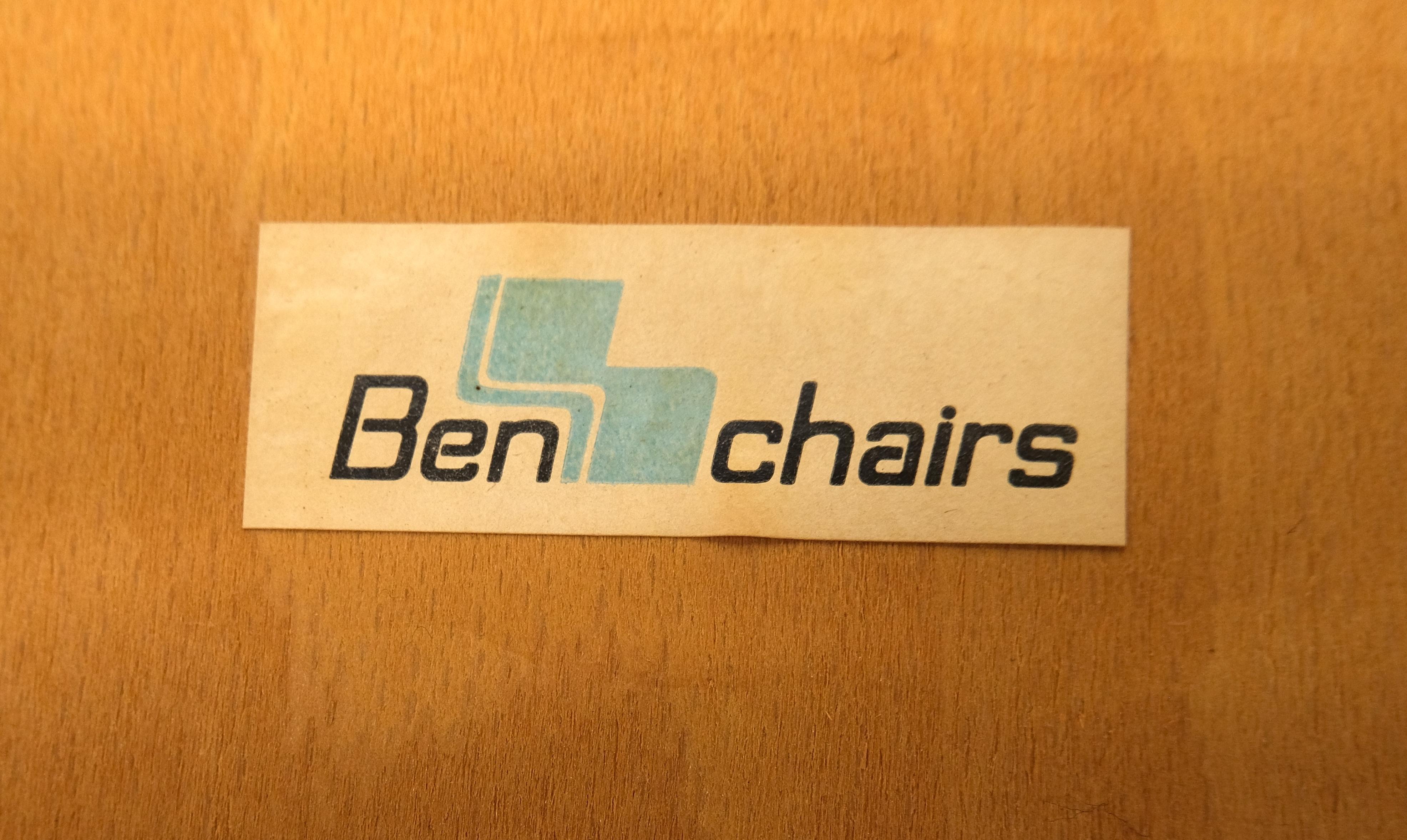 Paire de chaises de salle à manger en bois de hêtre courbé à pieds en forme de compas MINT de la modernité du milieu du siècle dernier en vente 12