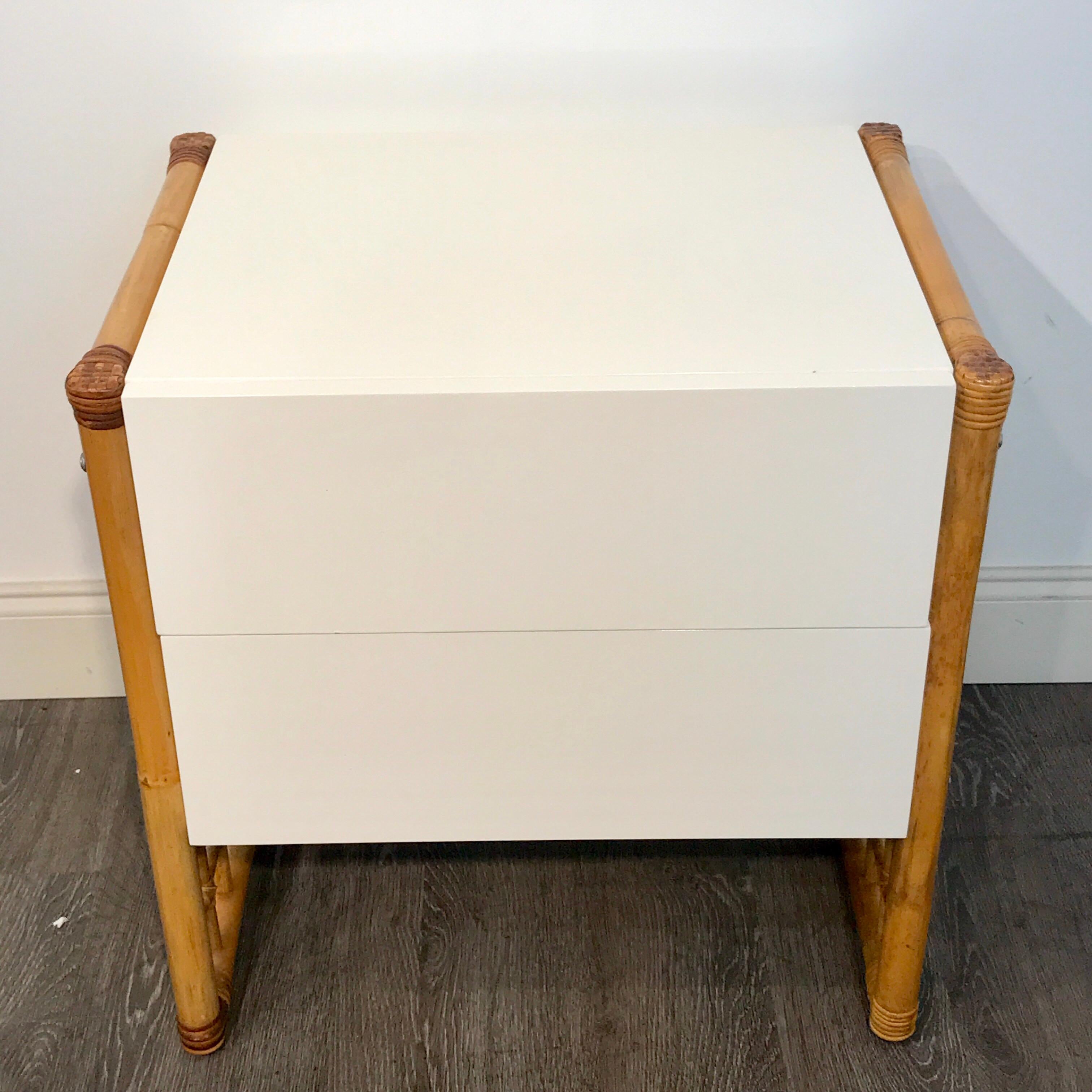 Pair of Sleek Modern White Lacquered and Rattan End Tables or Nightstands 1