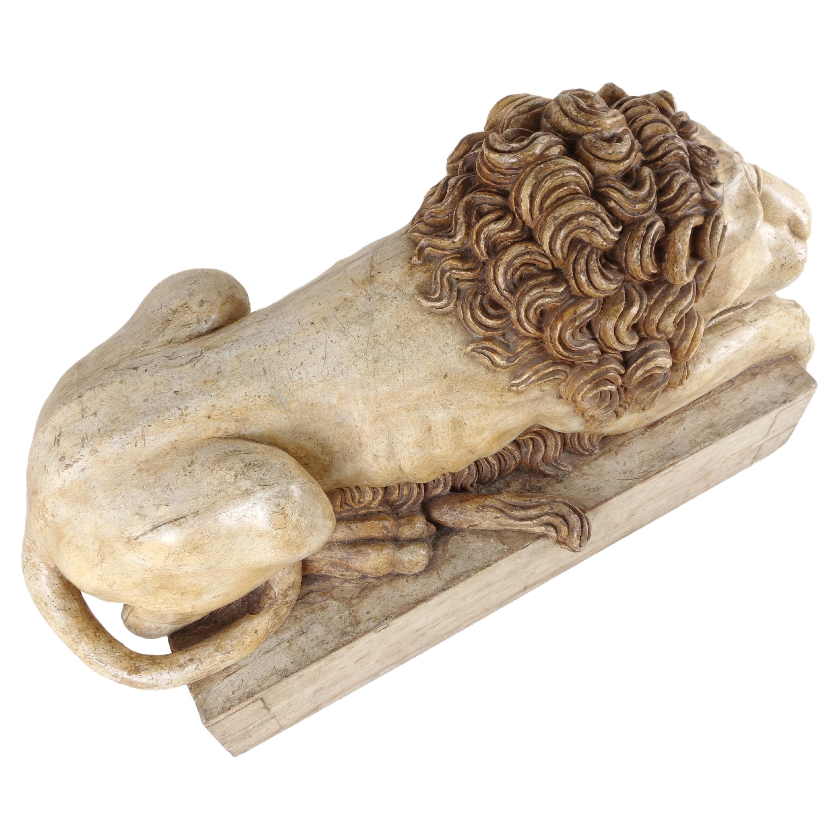 Pair of Sleeping Lion Sculptures by Canova, Faux Marble Lacquered Wood from 1790
