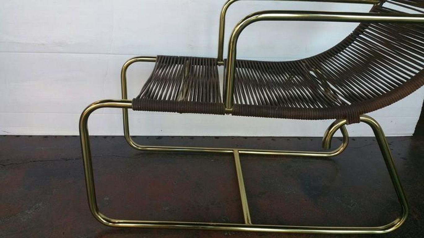 Milieu du XXe siècle Paire de chaises traînes dans le style de Walter Lamb. États-Unis d'Amérique, années 1950. en vente