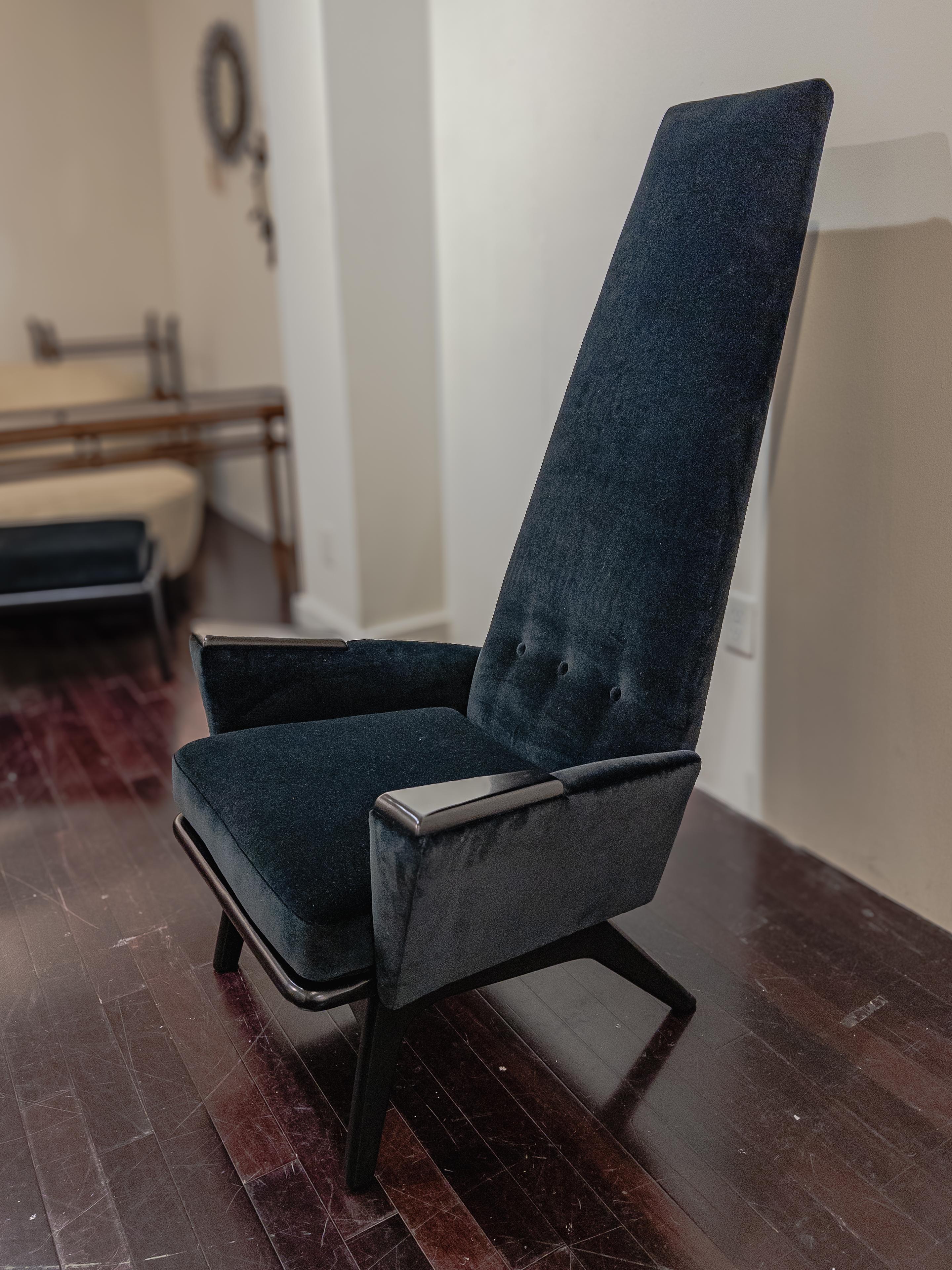Ébénisé Paire de chaises et d'ottomans Slim Jim par Adrian Pearsall en vente