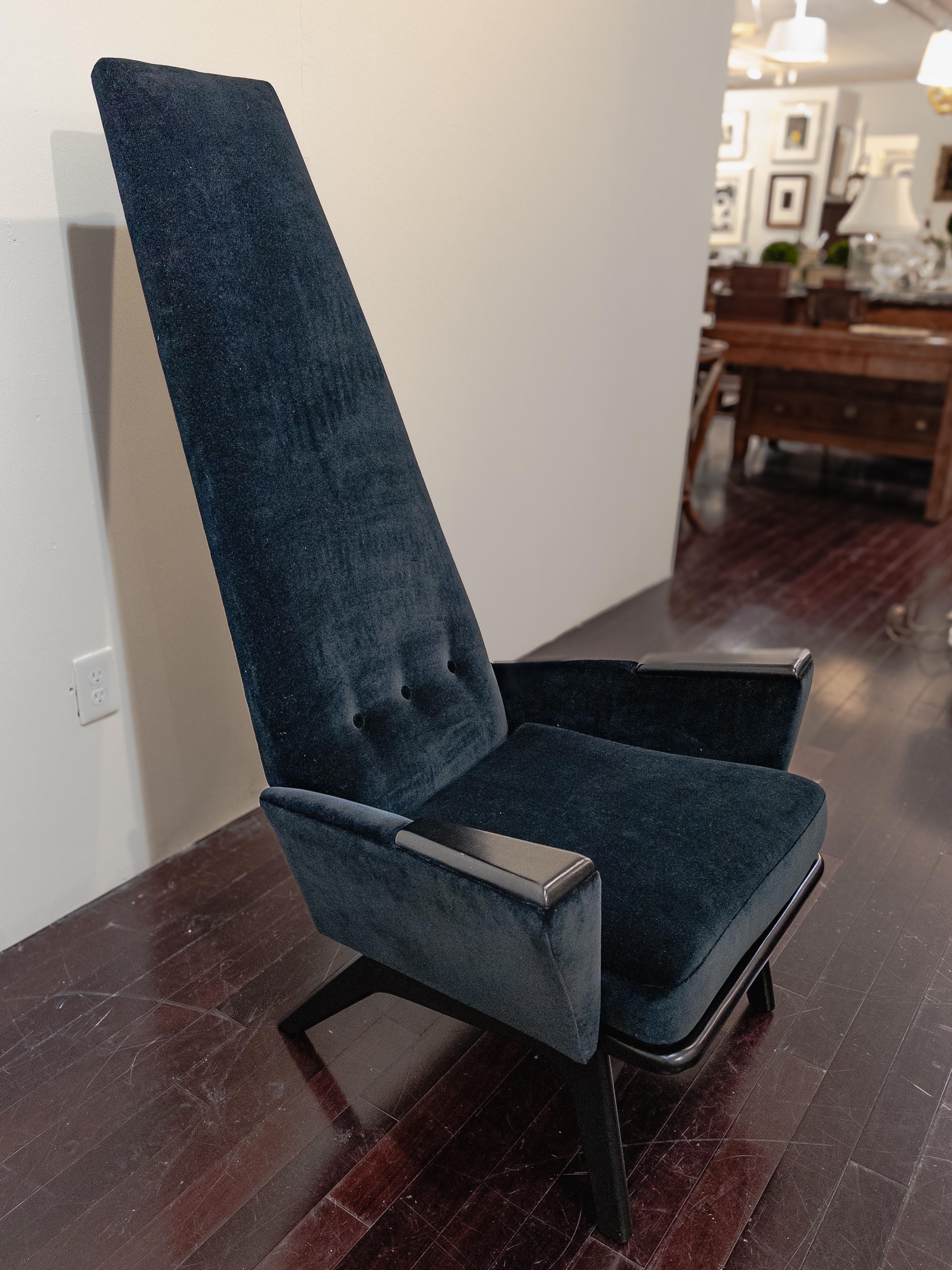 Paire de chaises et d'ottomans Slim Jim par Adrian Pearsall Bon état - En vente à Houston, TX