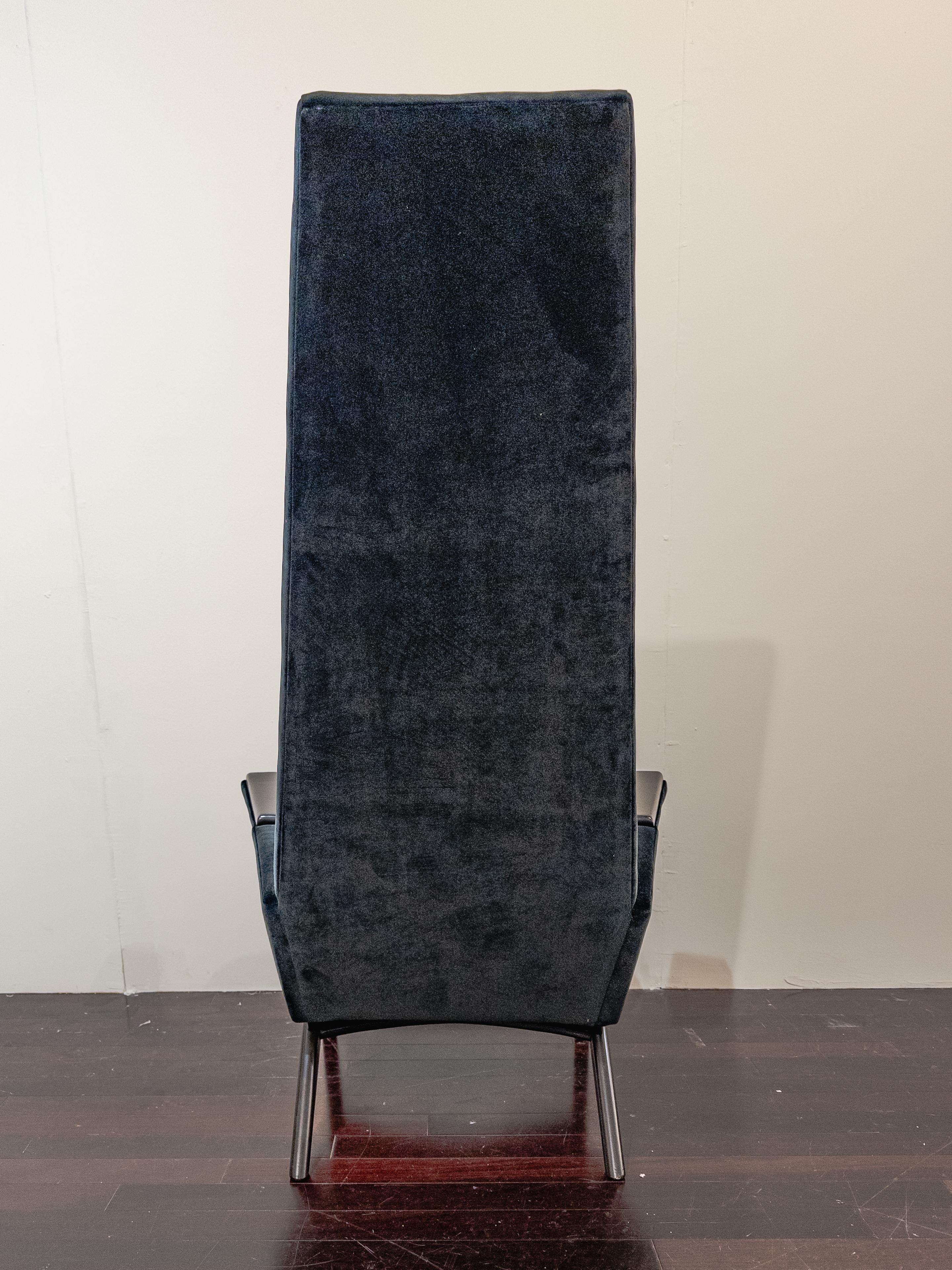 Tissu d'ameublement Paire de chaises et d'ottomans Slim Jim par Adrian Pearsall en vente