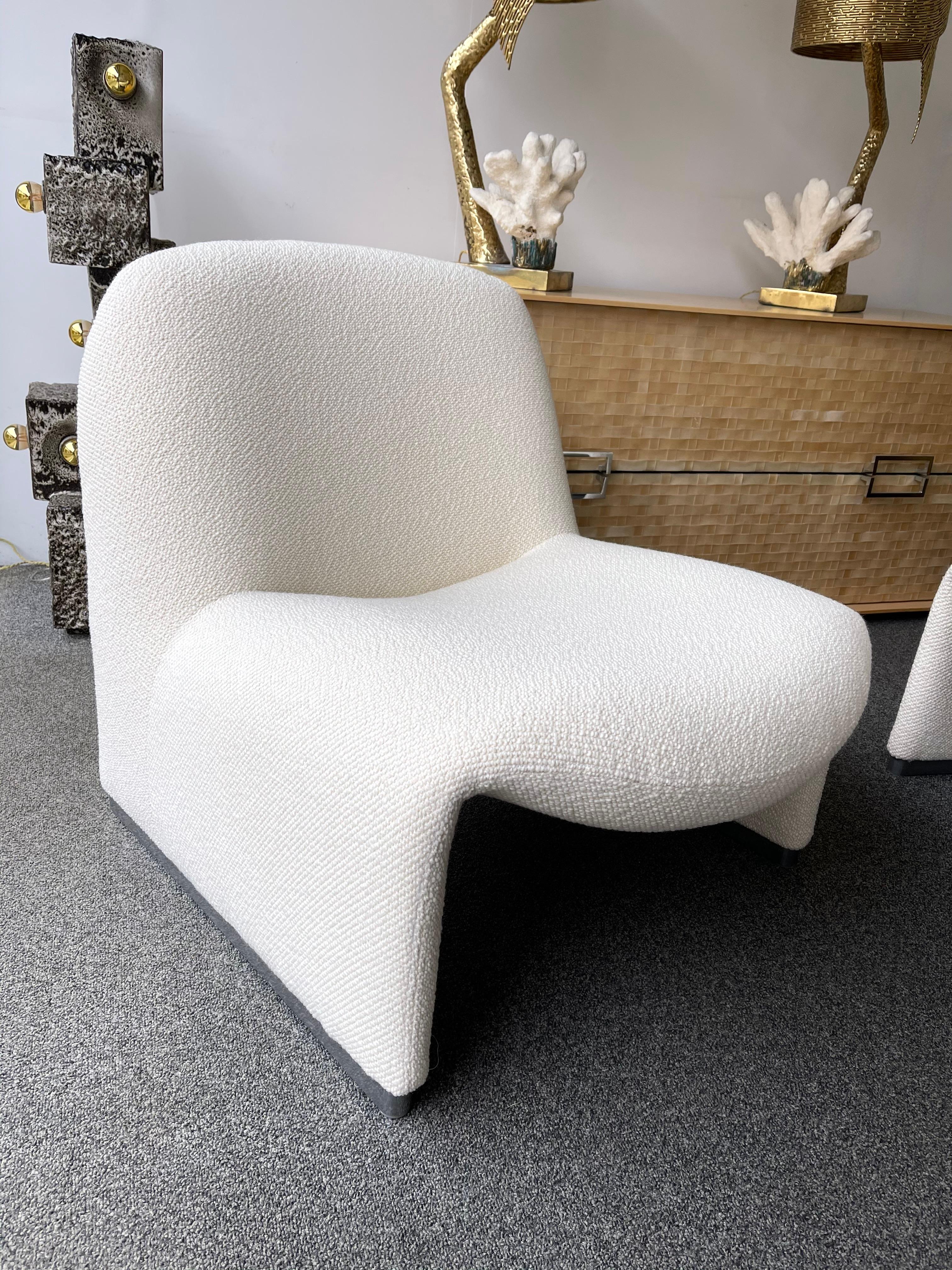 Pair of Slipper Chairs Alky Bouclé Fabric by Giancarlo Piretti, Italy, 1969 2