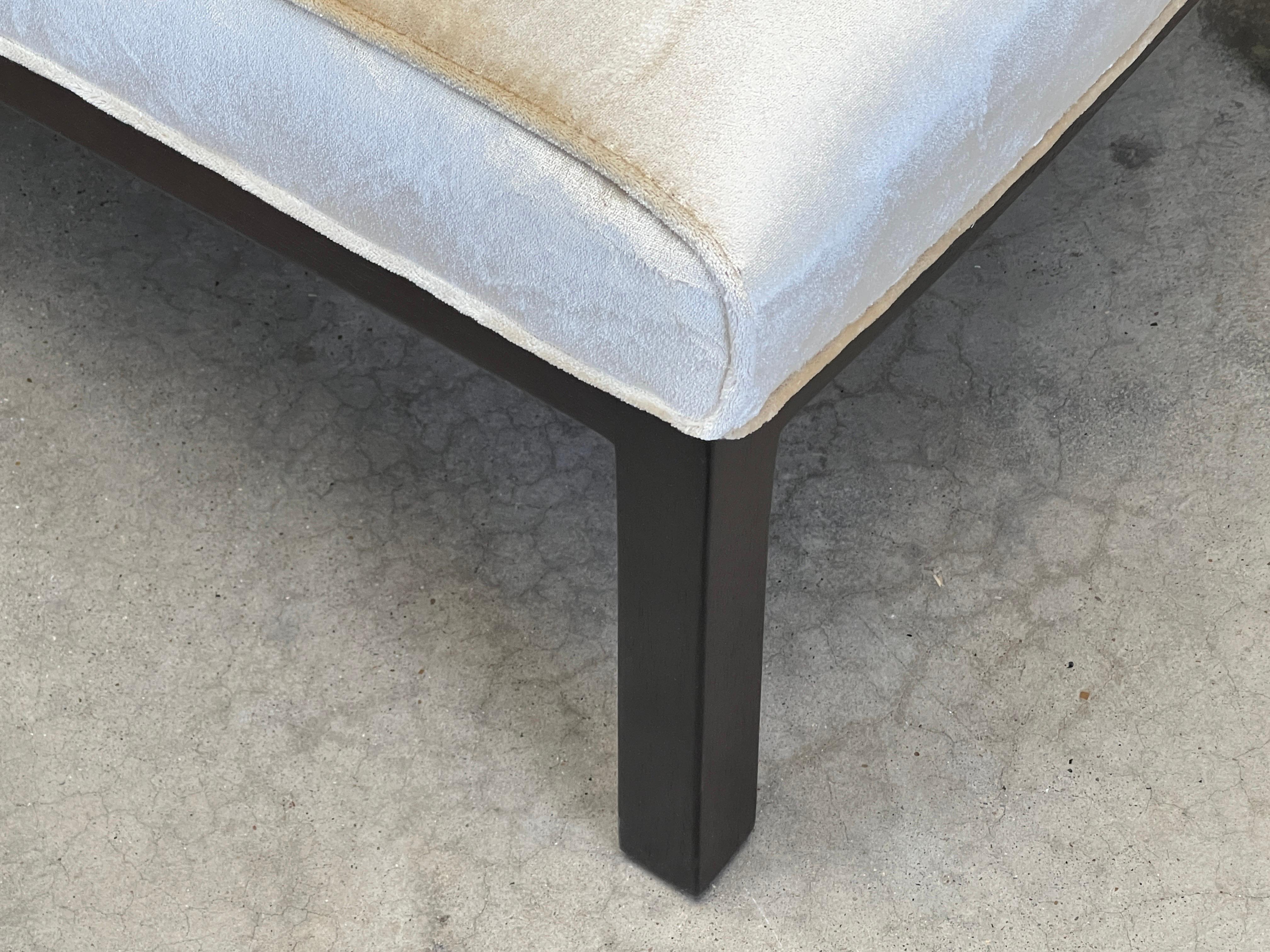 Paire de chaises pantoufles par Edward Wormley pour Dunbar en vente 5