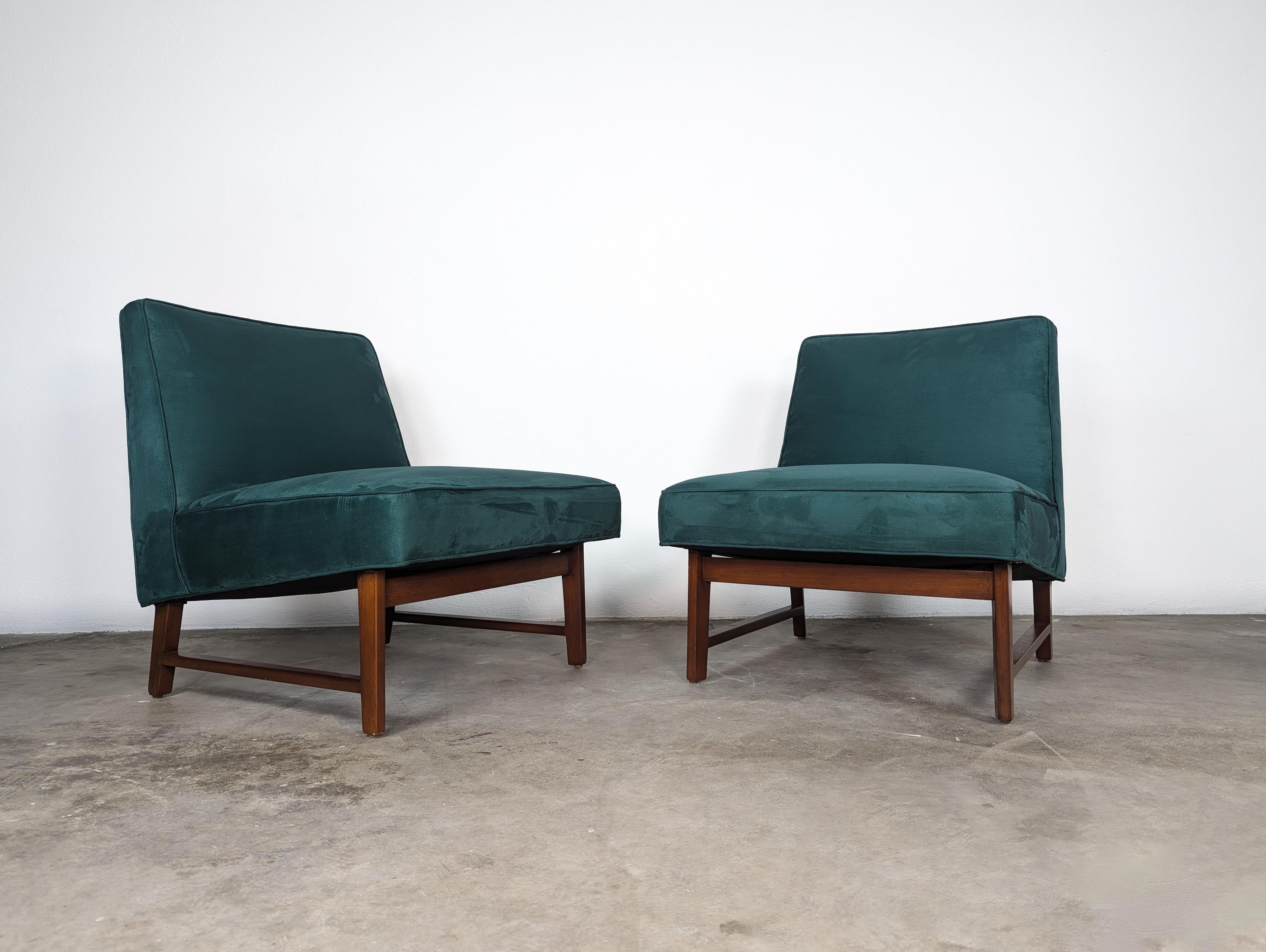 Mid-Century Modern Pair of Slipper Chairs by Edward Wormley for Dunbar For Sale