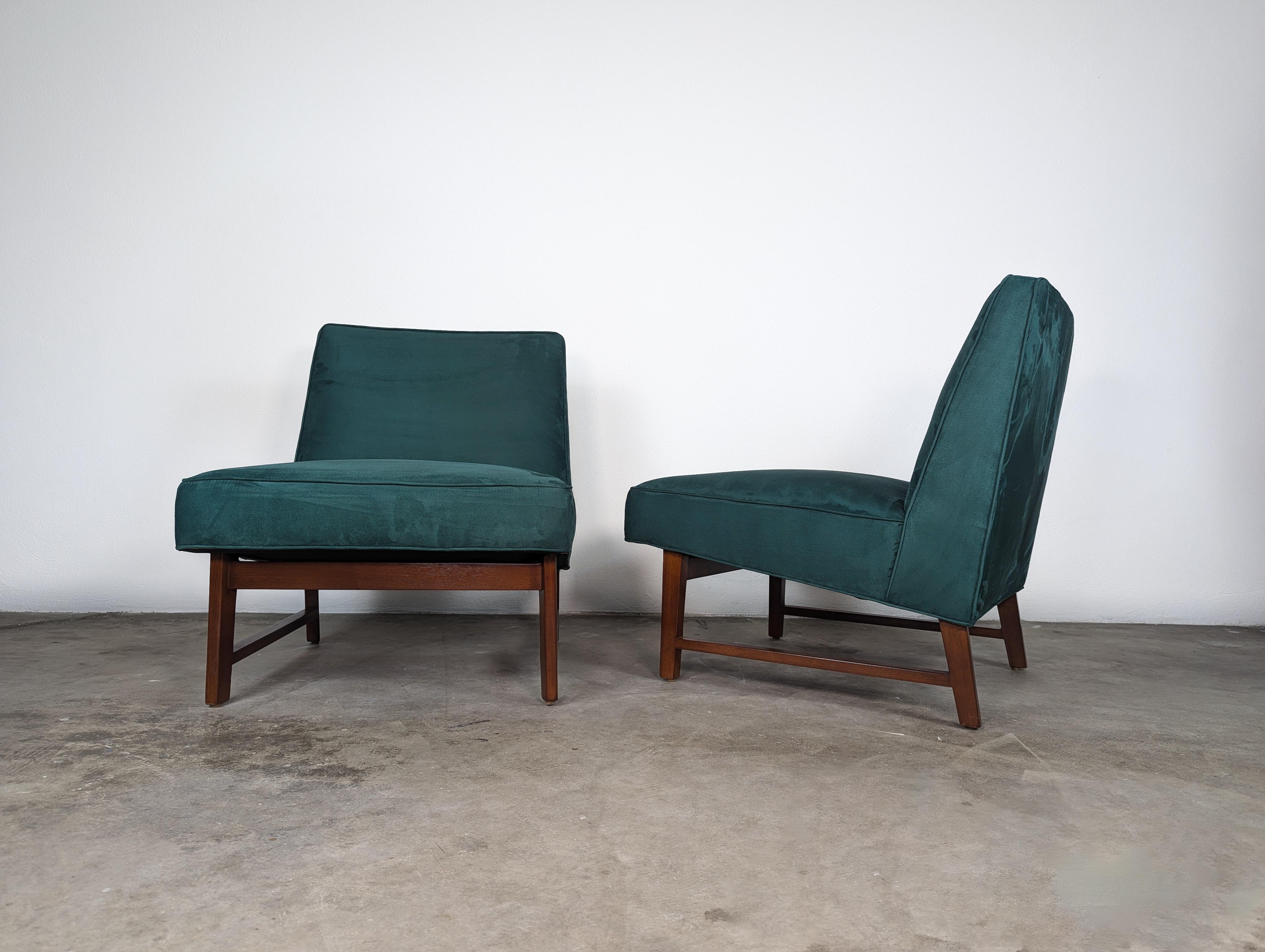 Pair of Slipper Chairs by Edward Wormley for Dunbar In Excellent Condition For Sale In Chino Hills, CA