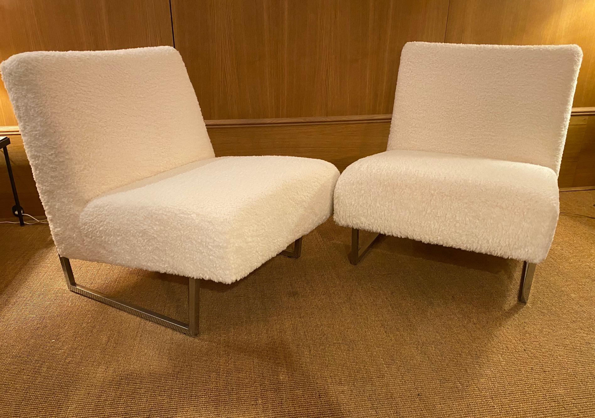 Pair of slipper chairs 