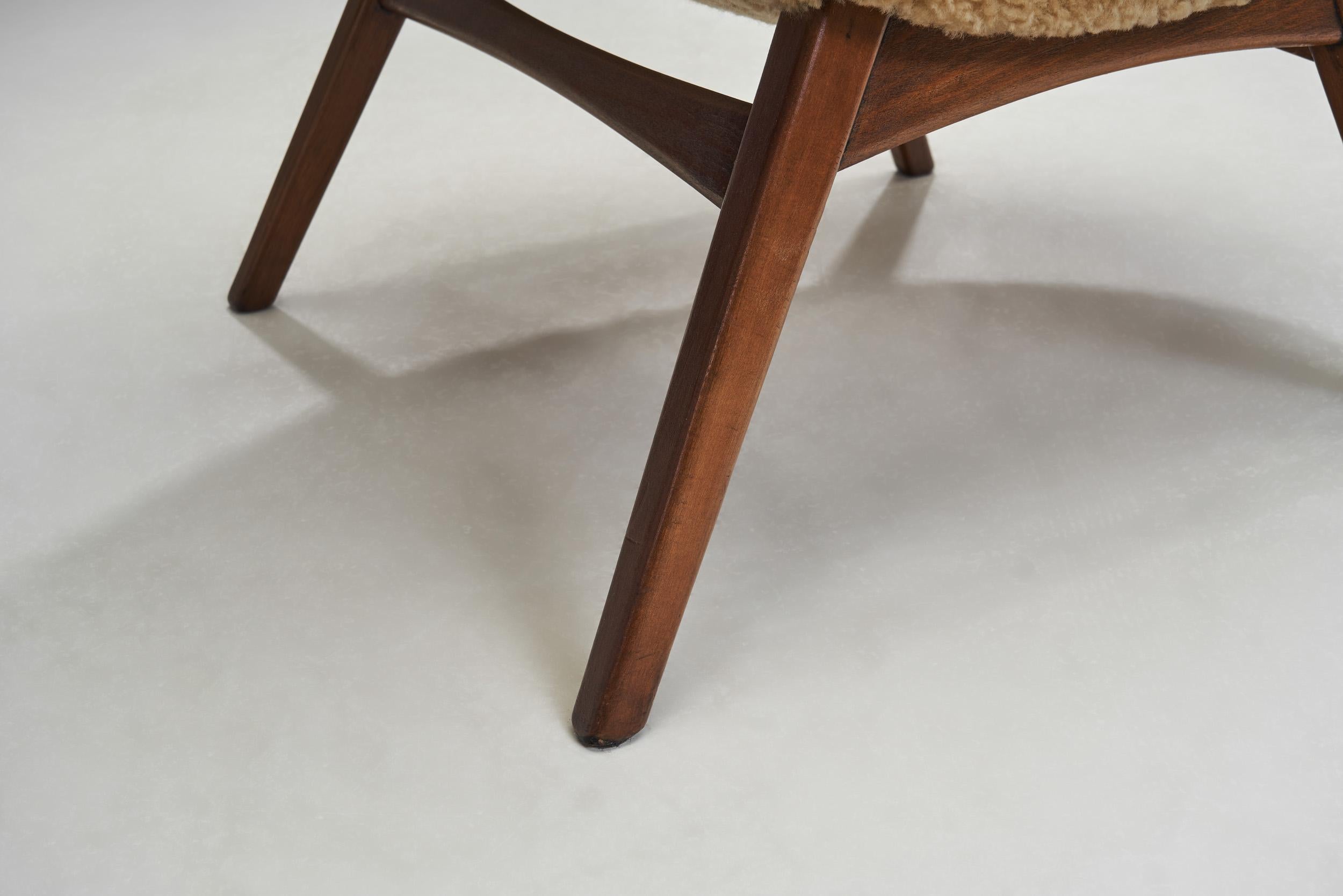 Pair of Slipper Chairs Upholstered in Sheepskin, Europe 1960s 8