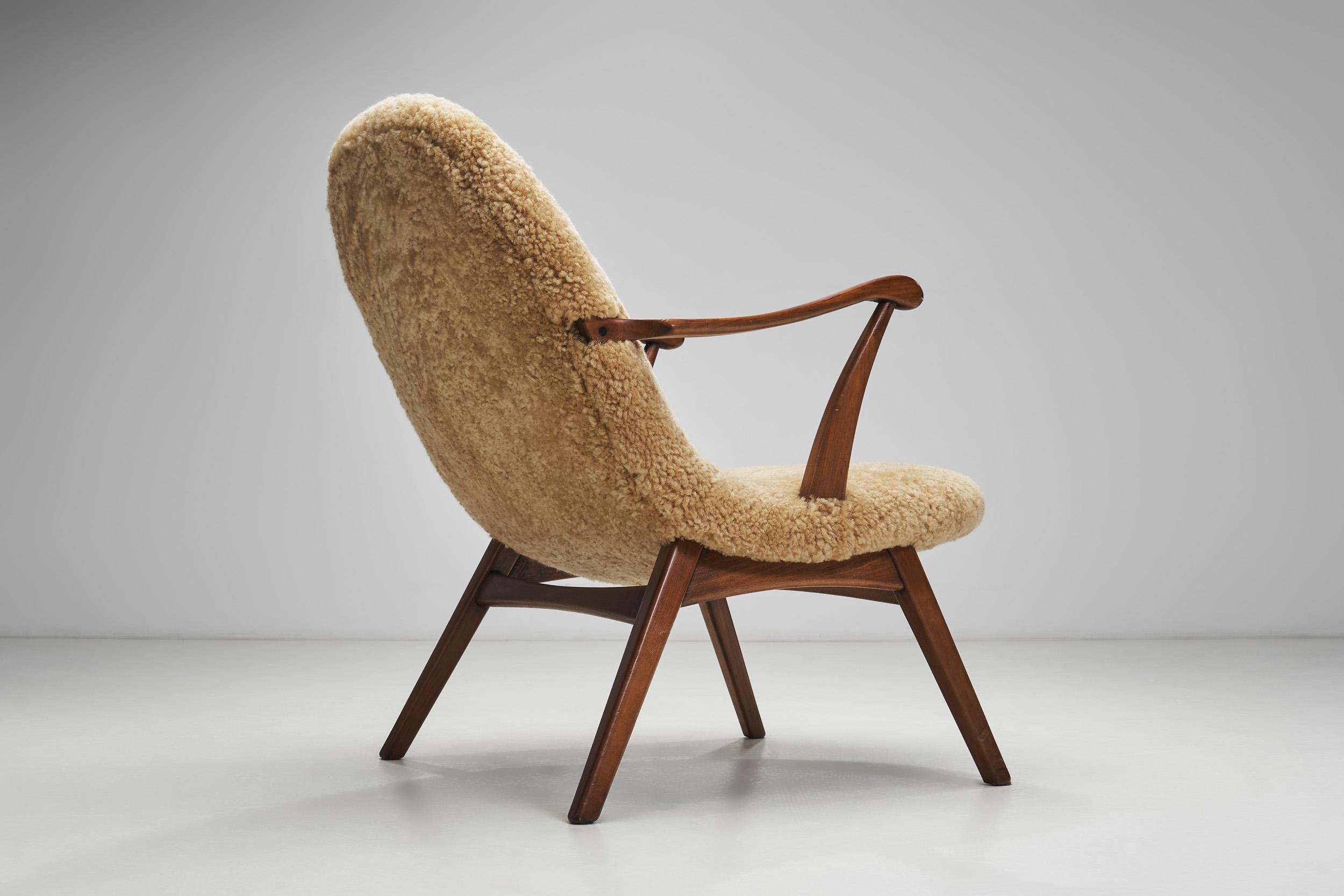 Pair of Slipper Chairs Upholstered in Sheepskin, Europe 1960s 1