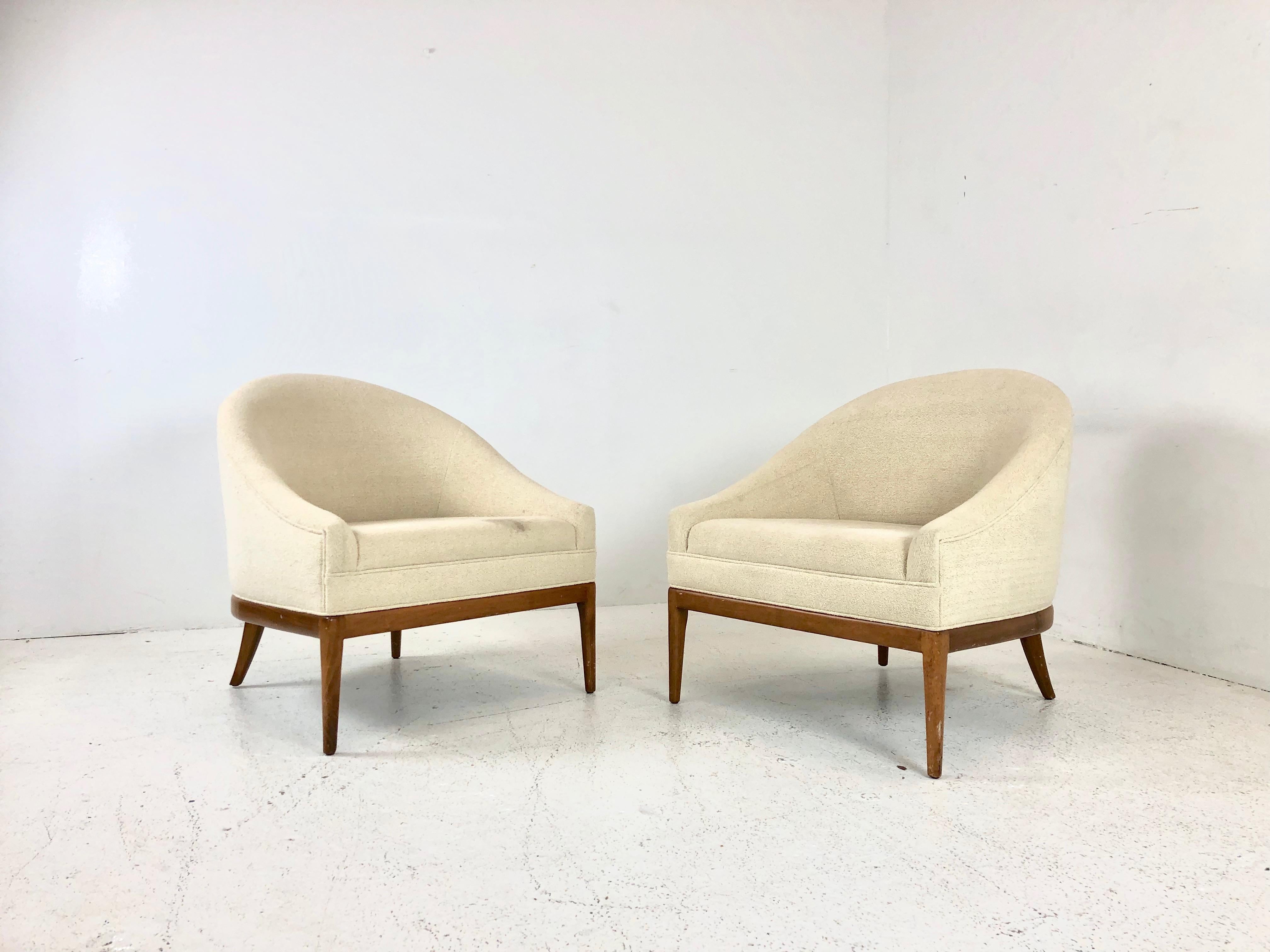 Mid-Century Modern Pair of Slipper Lounge Chairs with Wood Base in the Style of Ward Bennett