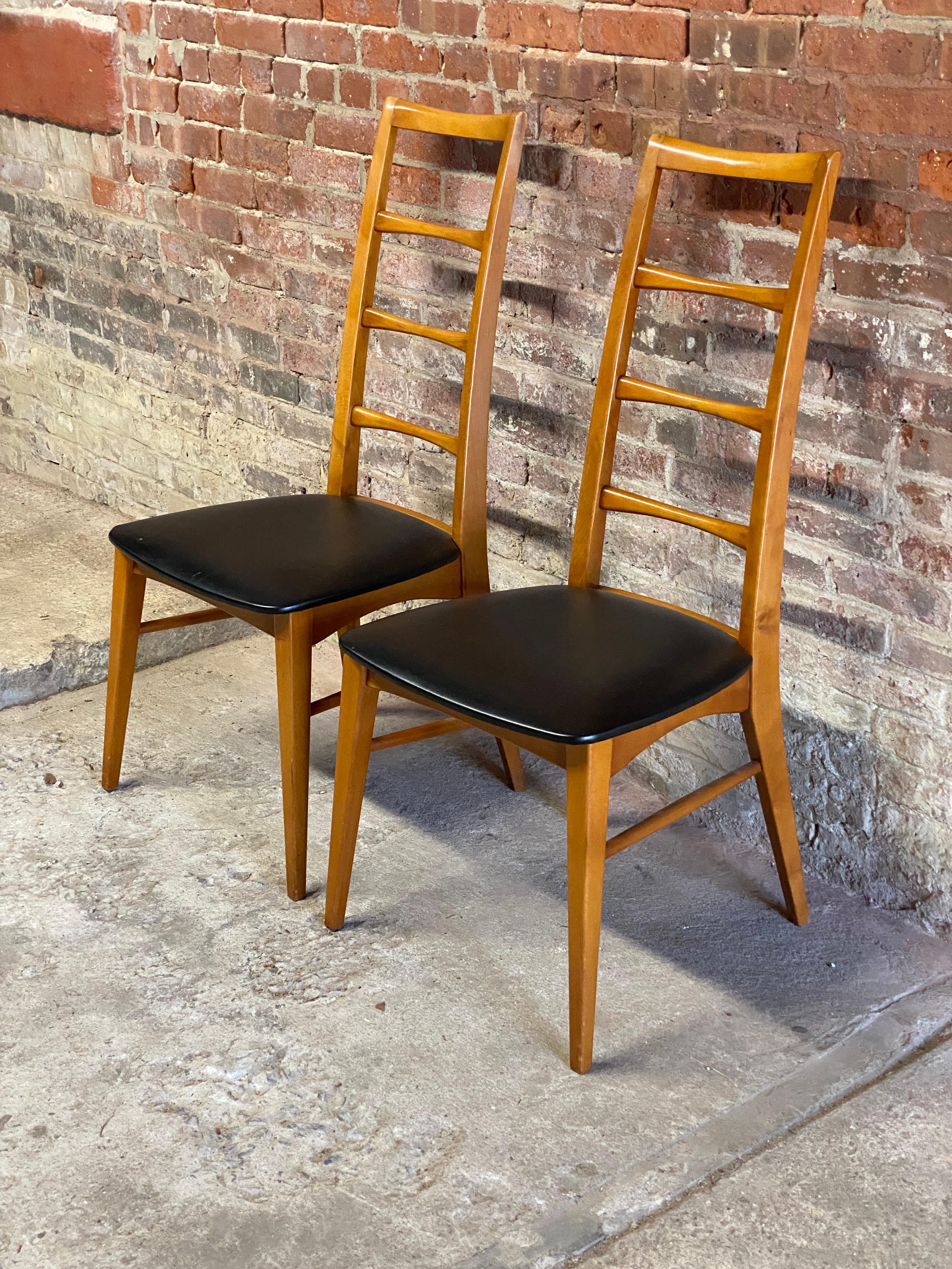 Pair of Slovenian Mid-Century Modern Ladder Back Side Chairs Manner of Koefoed In Good Condition In Garnerville, NY