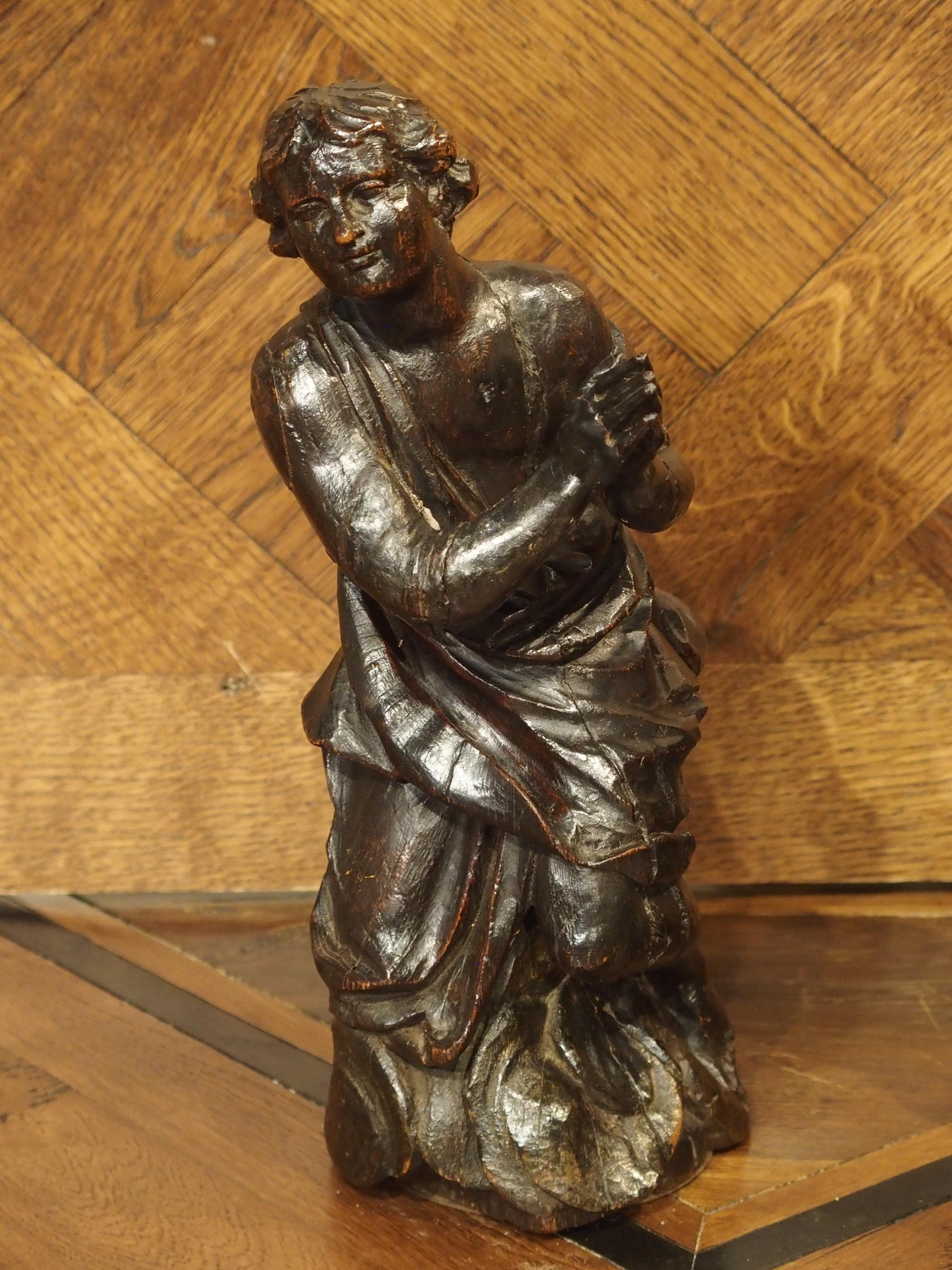 Pair of Small 18th Century Carved Oak Statues from France For Sale 2