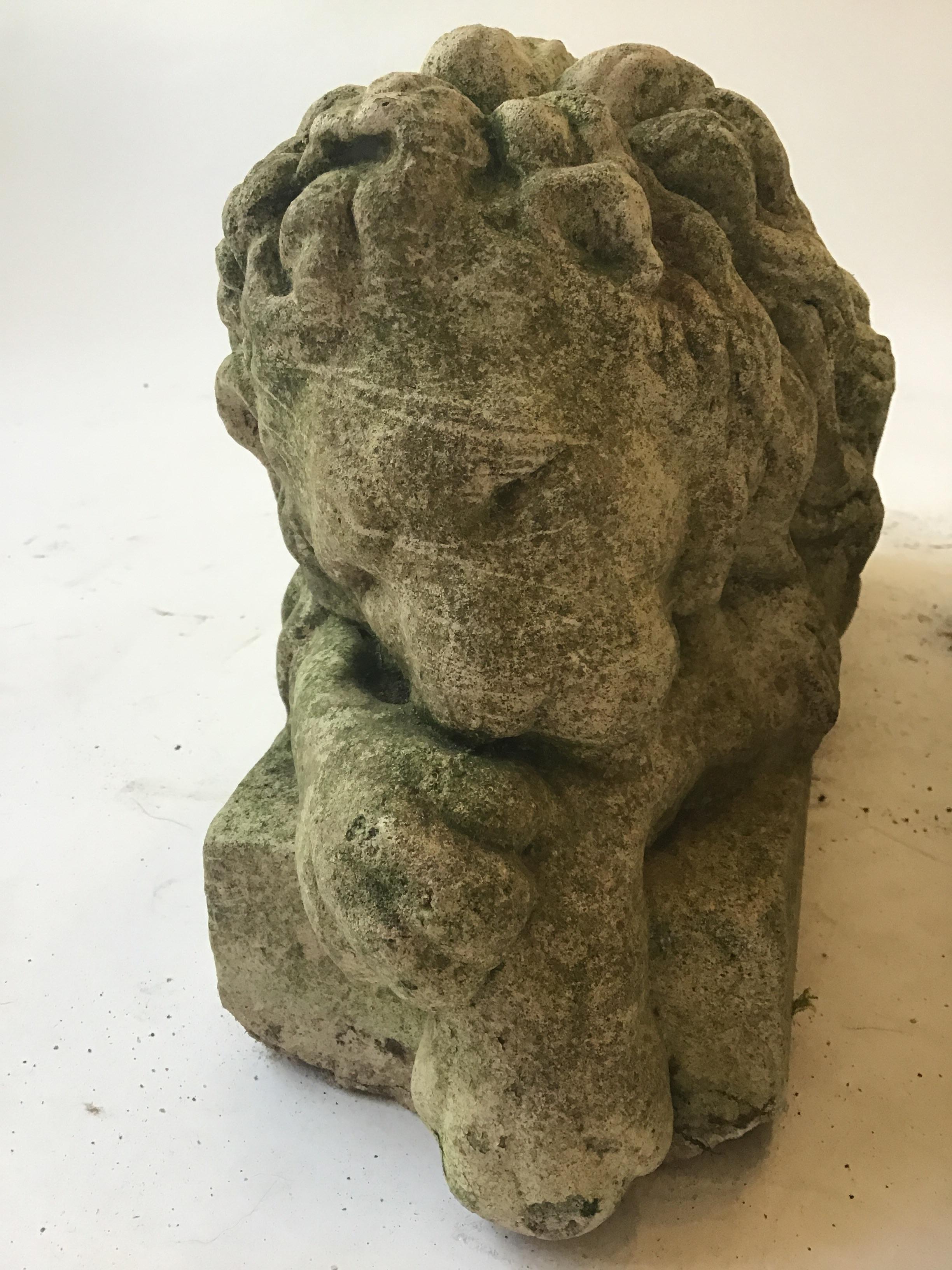 Pair of Small 1960s Concrete Lions In Good Condition In Tarrytown, NY