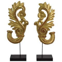 Pair of Small 19th Century French Carved Giltwood Baroque Style Ornaments Pair of Small 19th Century French Carved Giltwood Baroque Style Ornaments