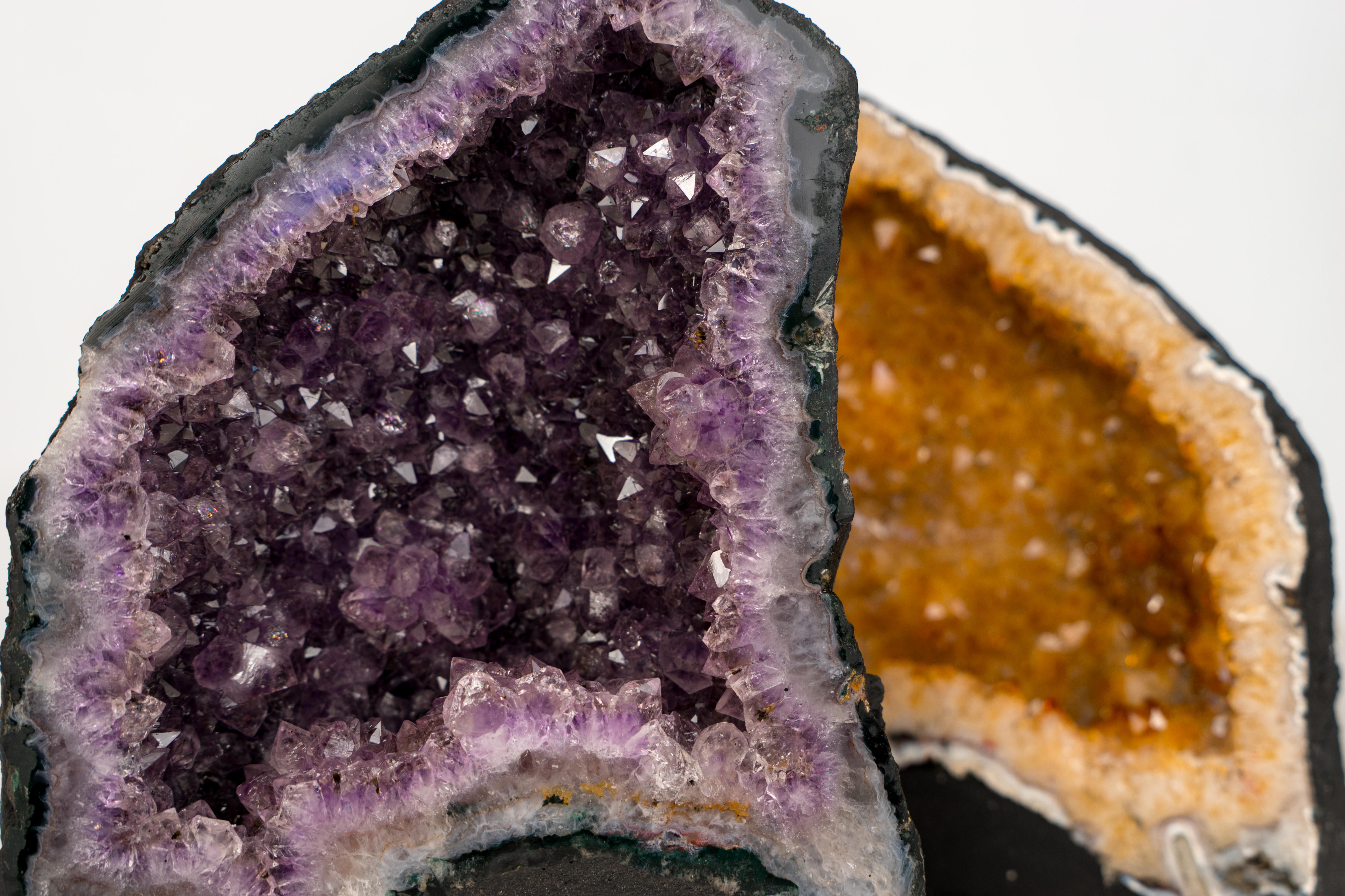 Cristal Pair of Small Amethyst and Citrine Cathedral Geodes en vente