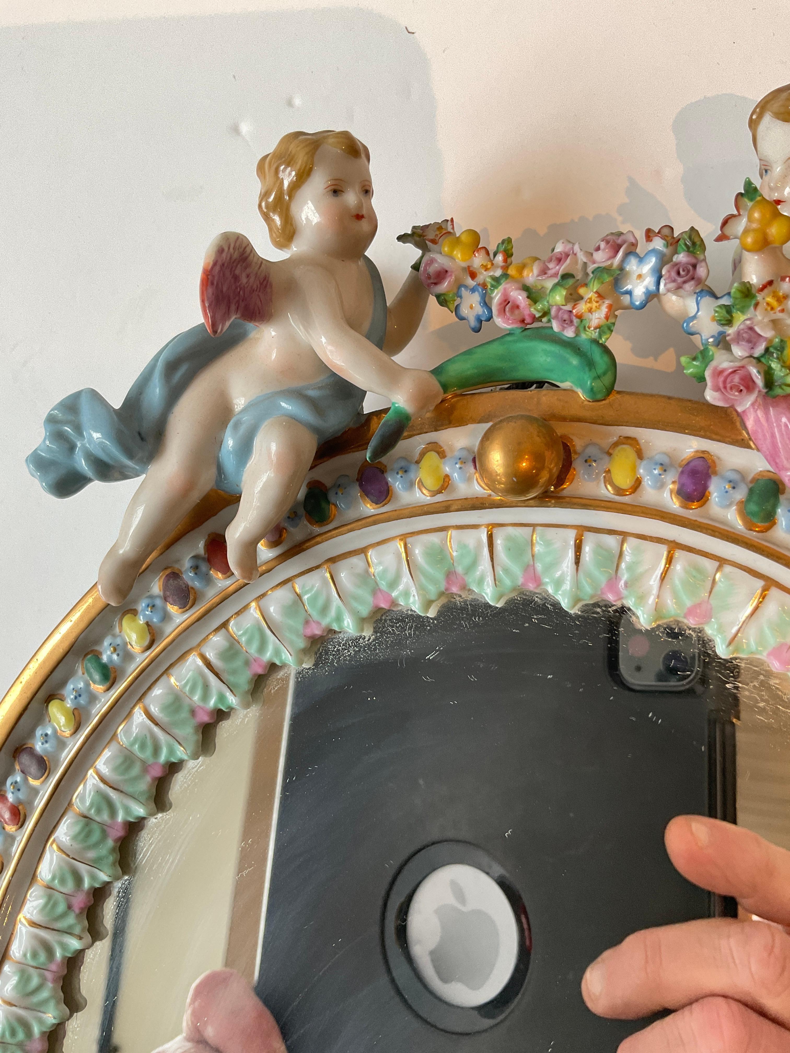 Pareja De Pequeños Espejos Ángeles De Porcelana Italiana Andrea S en venta 1