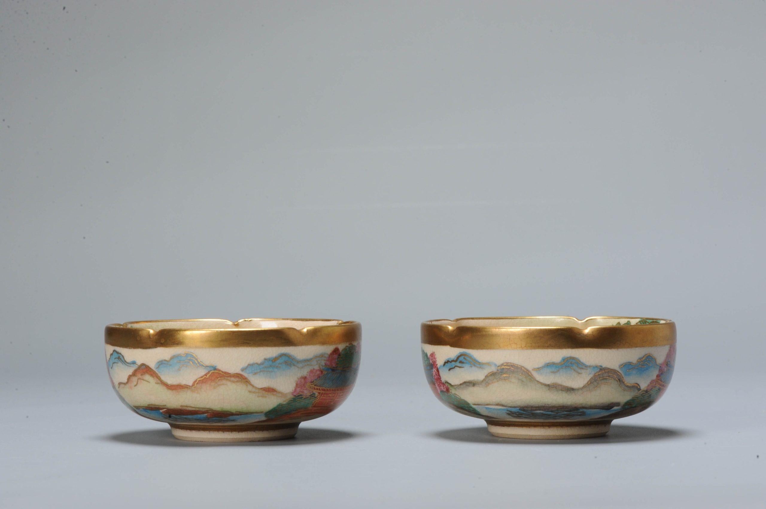 Pair of Small Antique Japanese Satsuma Bowls with Mark Japan, 19th Century In Good Condition For Sale In Amsterdam, Noord Holland