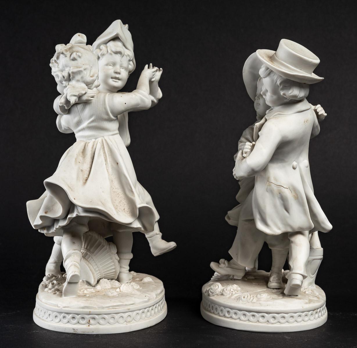 20th Century Pair of small Biscuit sculptures, early 20th century