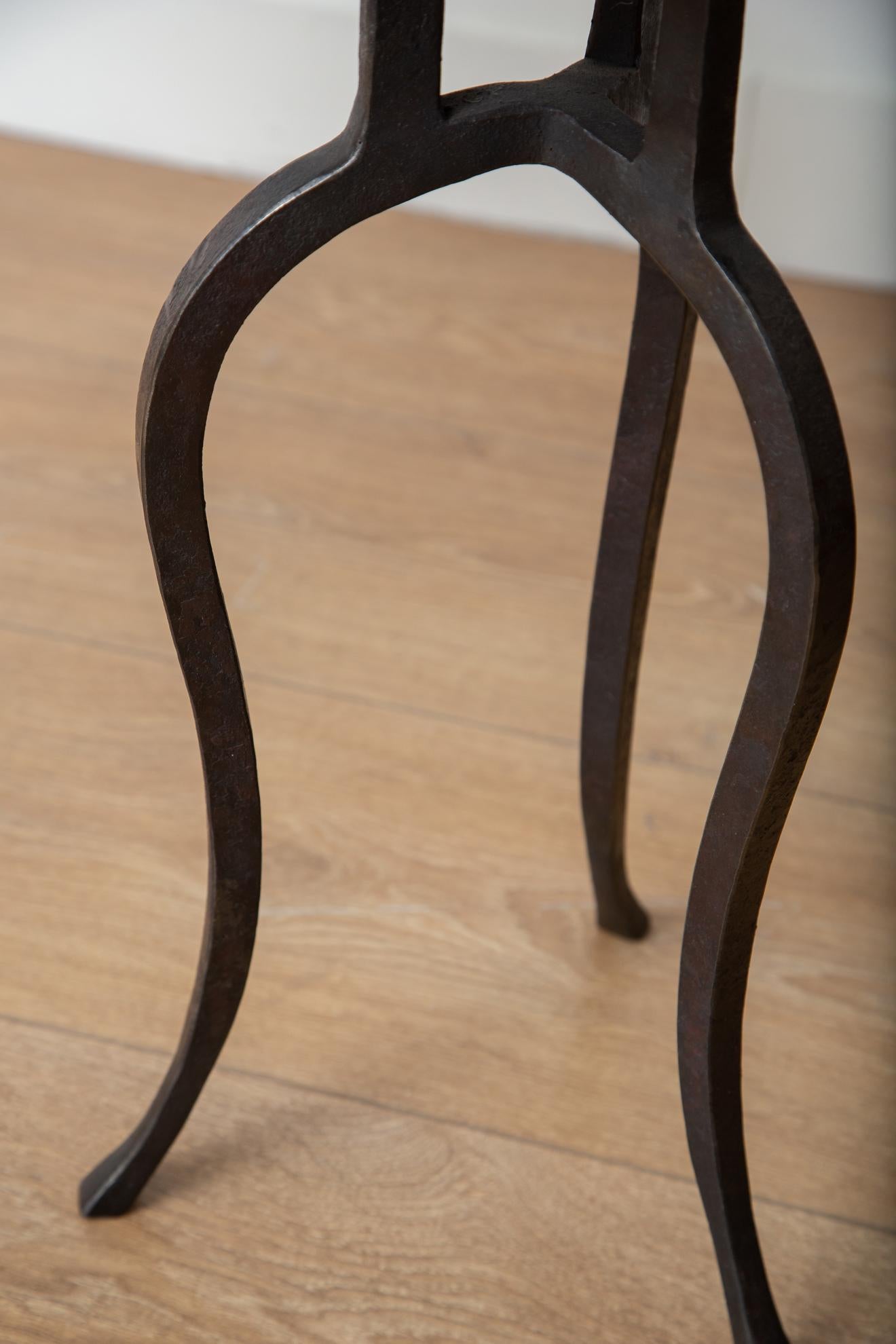 Pair of Small Black Iron Side Tables, in Stock In Excellent Condition In Miami, FL