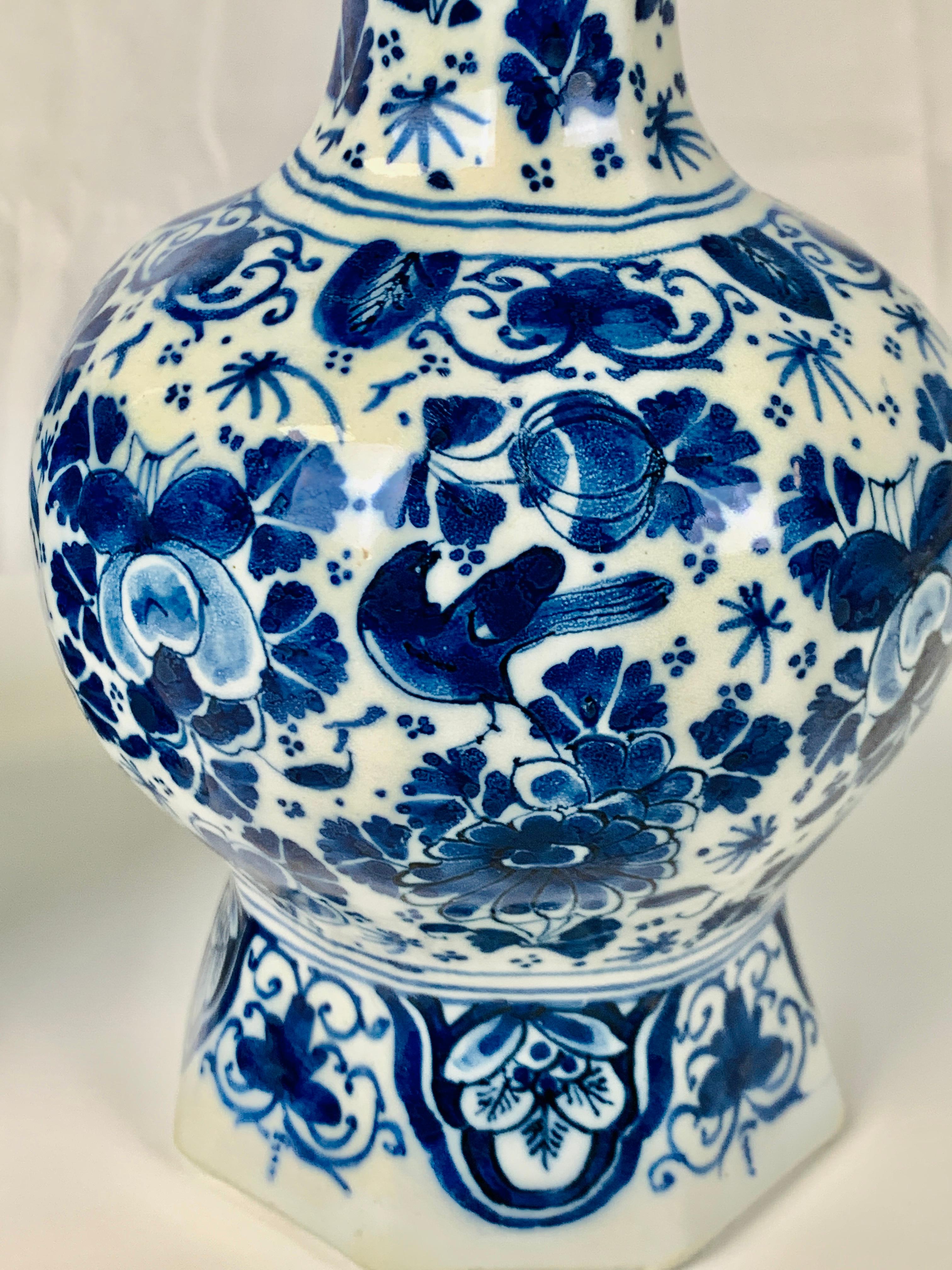 blue delft vase