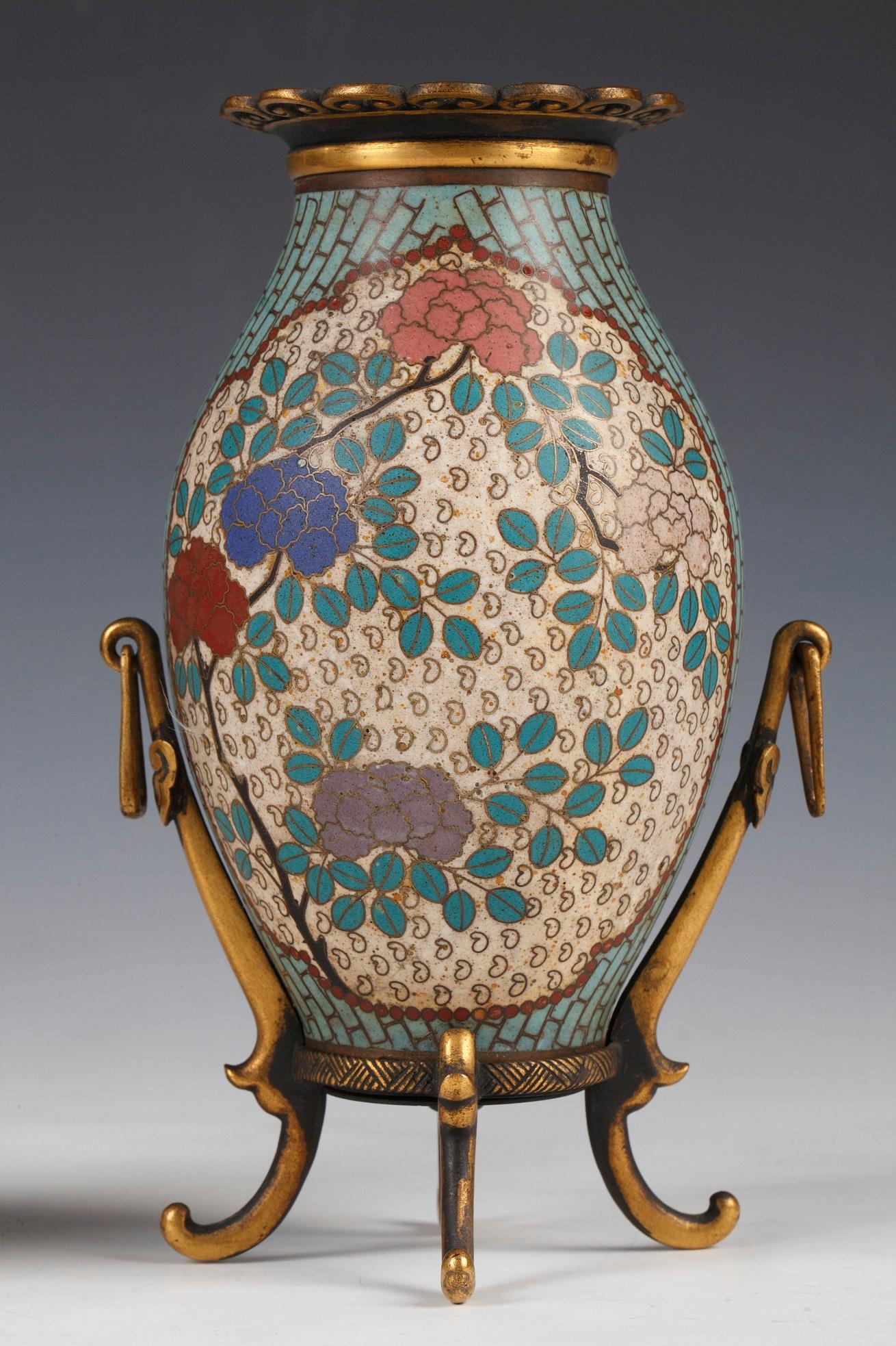 Paire de petits vases en émail cloisonné de F. Barbedienne, France, vers 1880 Bon état - En vente à PARIS, FR