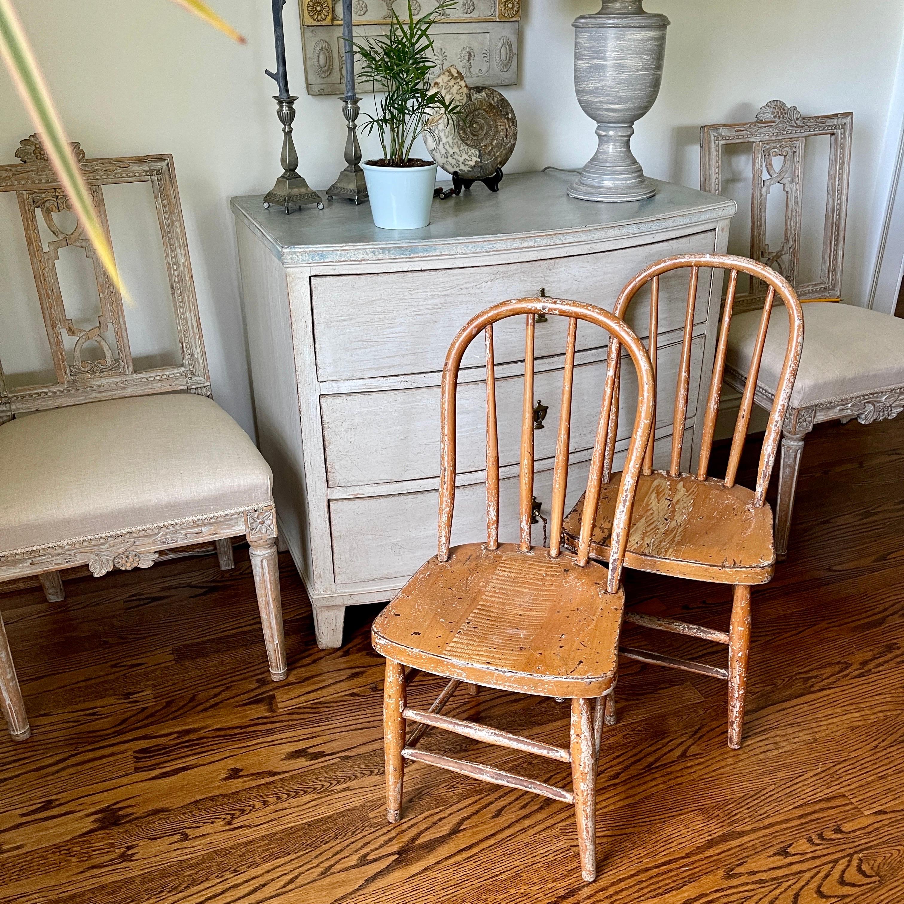 American Pair of Small Early Painted Folk Art Chairs or Side Tables For Sale