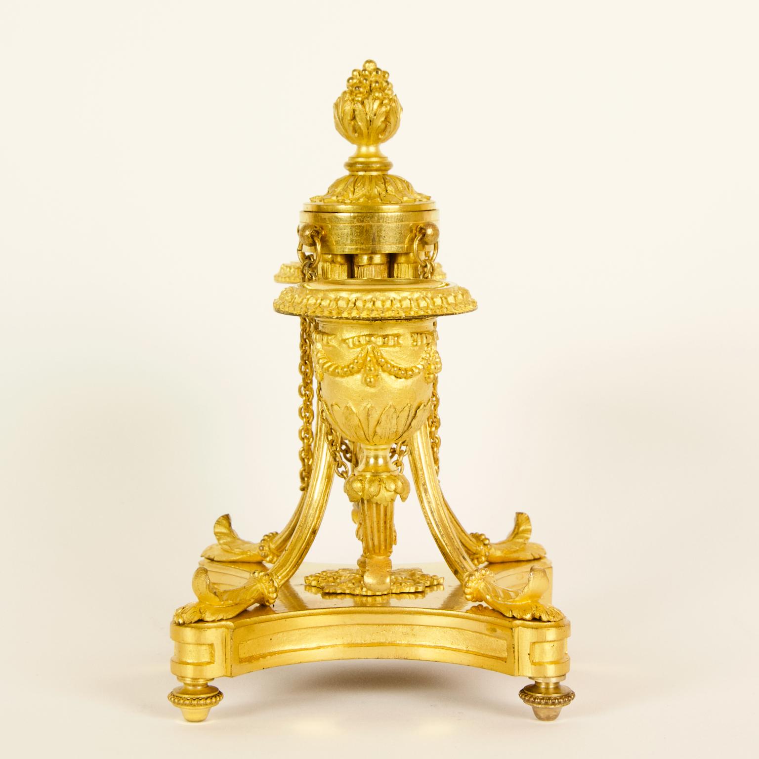 Pair of Small French 19th Century Louis XVI Gilt Bronze Two-Light Candelabra In Good Condition For Sale In Berlin, DE