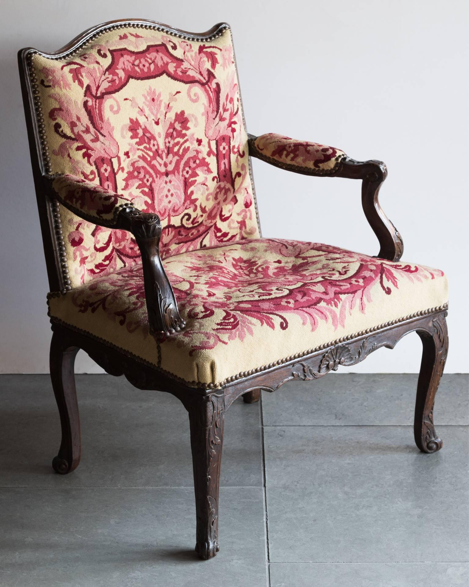 Needlepoint Pair of Small French Early 18th Century Louis XV Open Armchairs For Sale