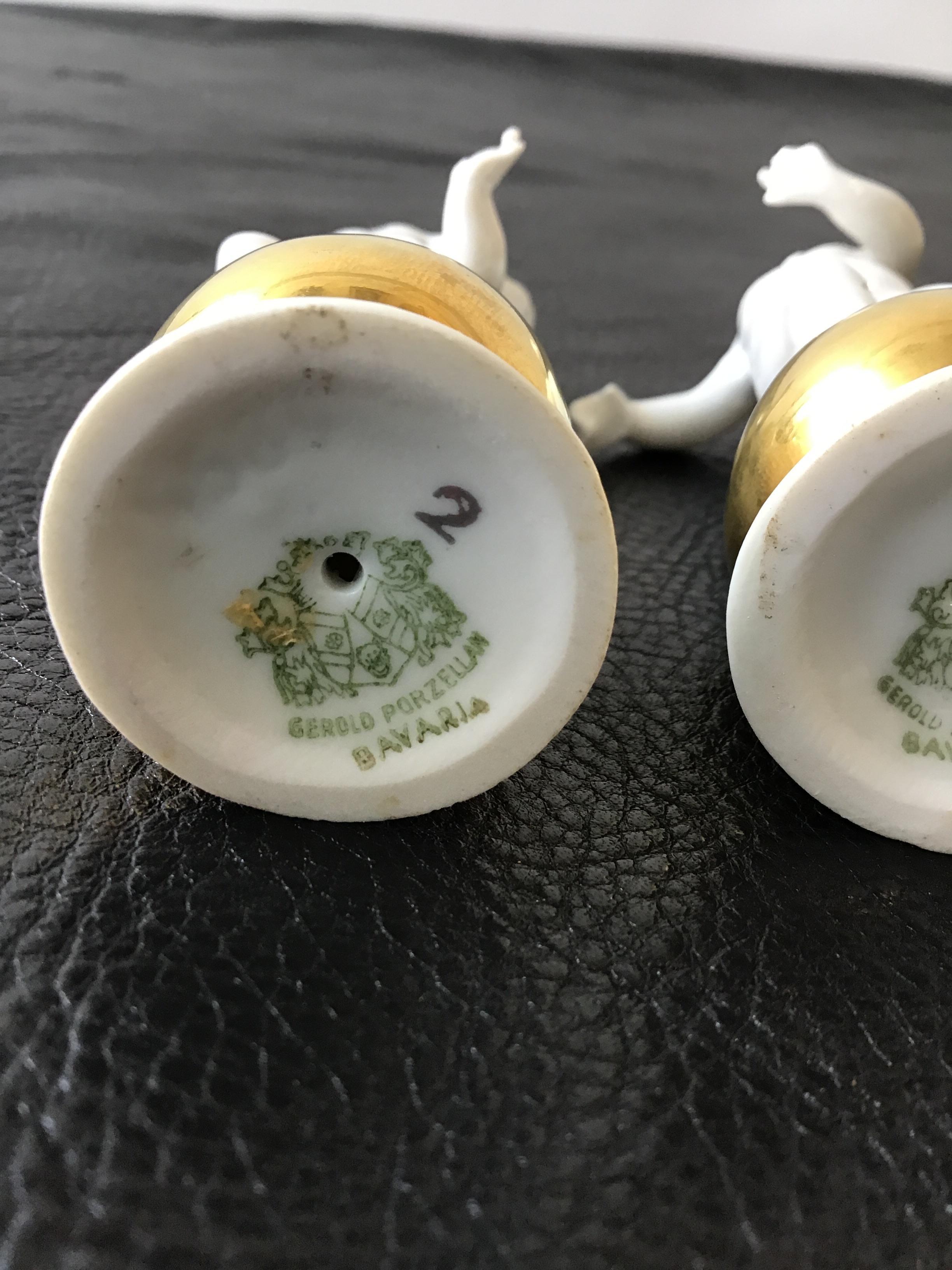 Pair of Small Gerold Porcelain Puttis For Sale 6