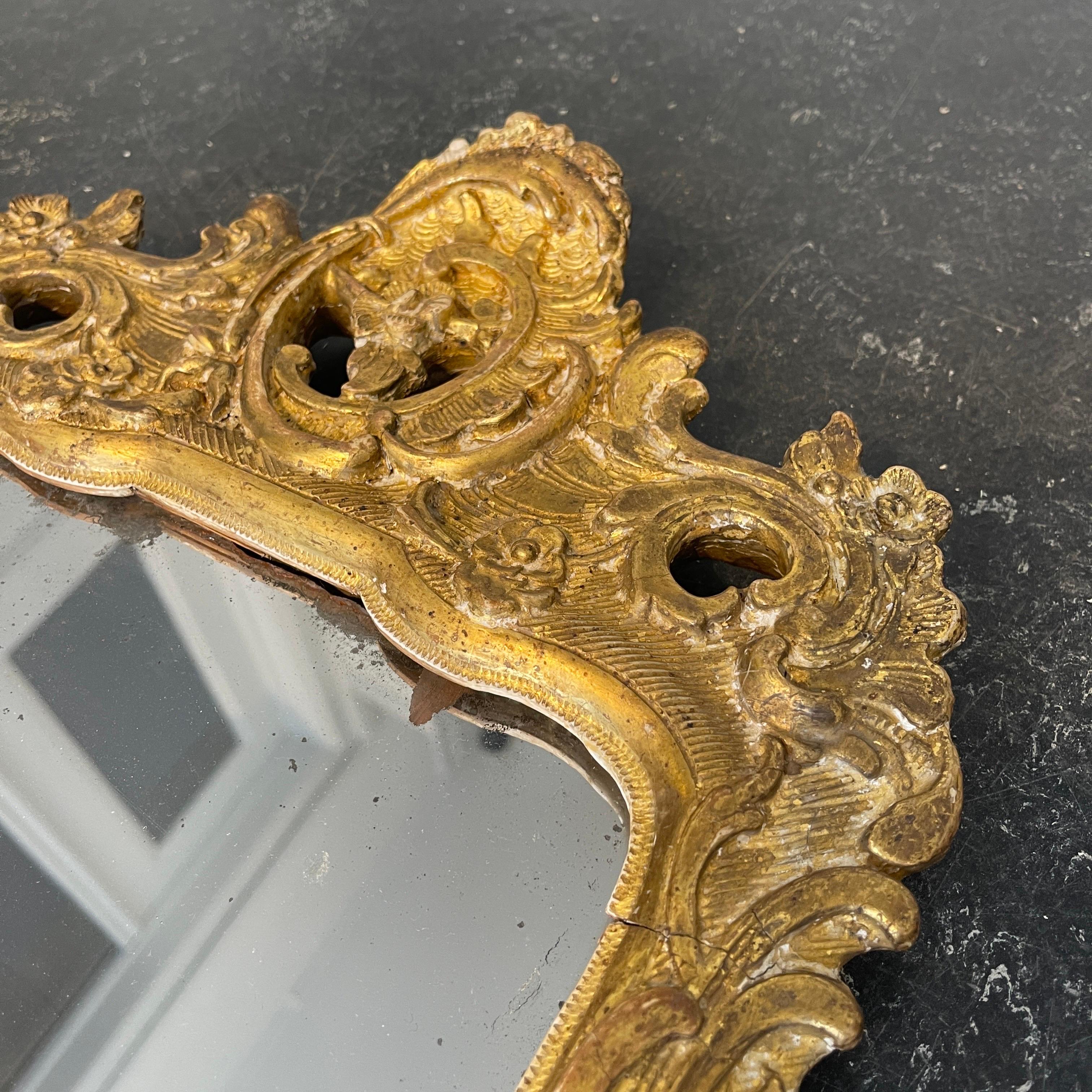 Pair of Small Gilded Rococo Wall Mirrors, Denmark circa 1780 In Good Condition For Sale In Haddonfield, NJ