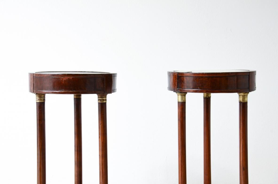 Italian pair of small Gueridon with three columns and drum top with inset marble For Sale