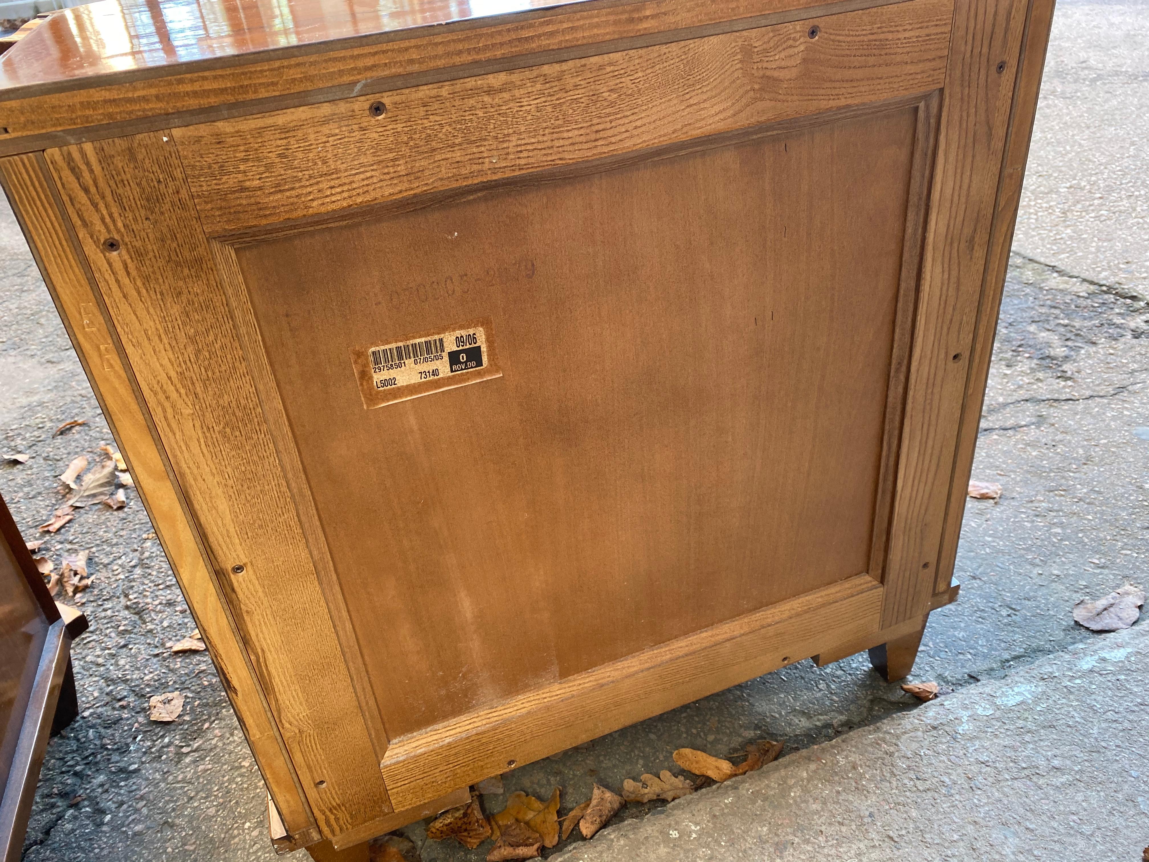 Pair of Small Italian Chests of Drawer in Walnut For Sale 4