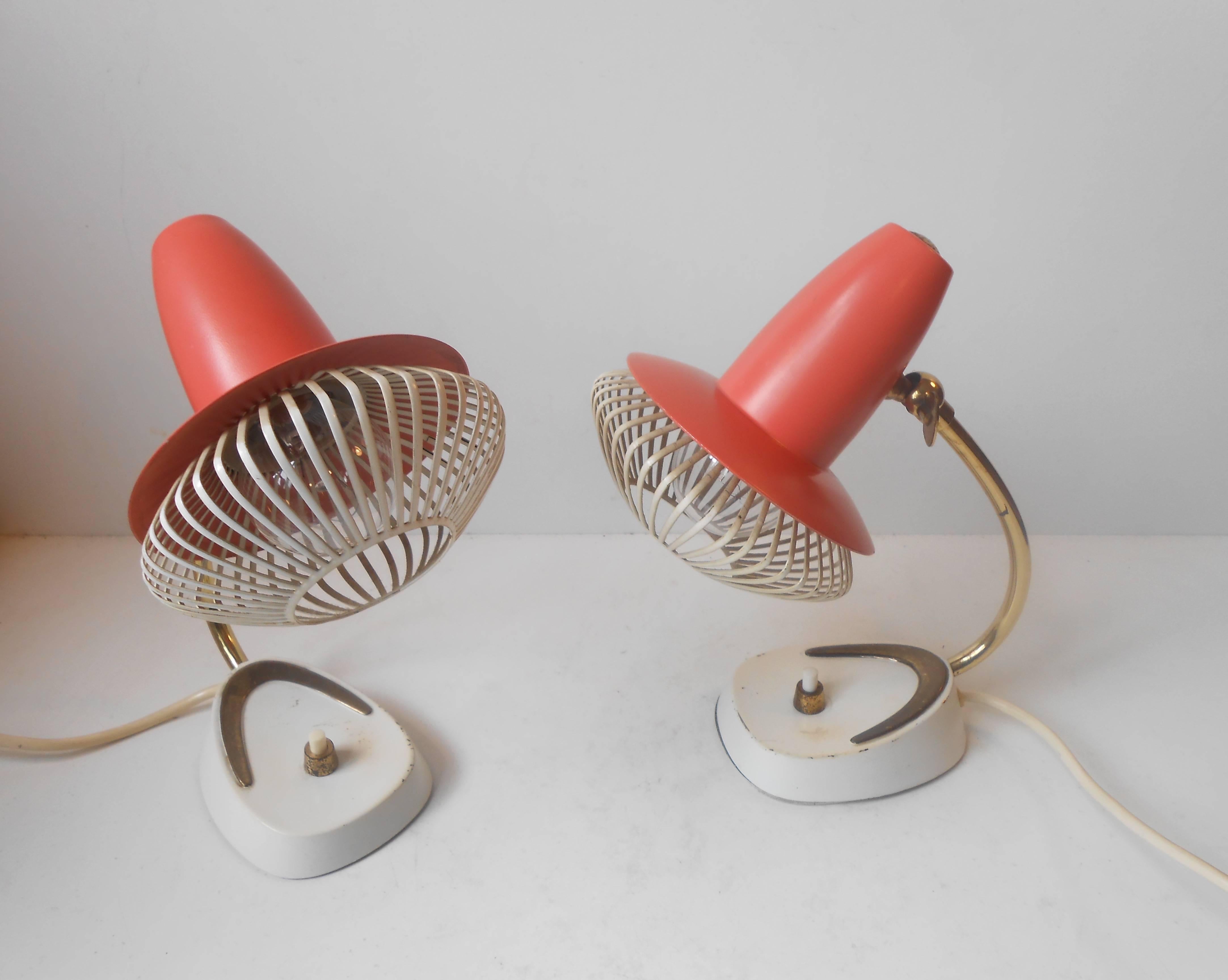 Metal Pair of Small Italian Modern Bedside Table Lamps with Wire Mesh, Stilnovo Era
