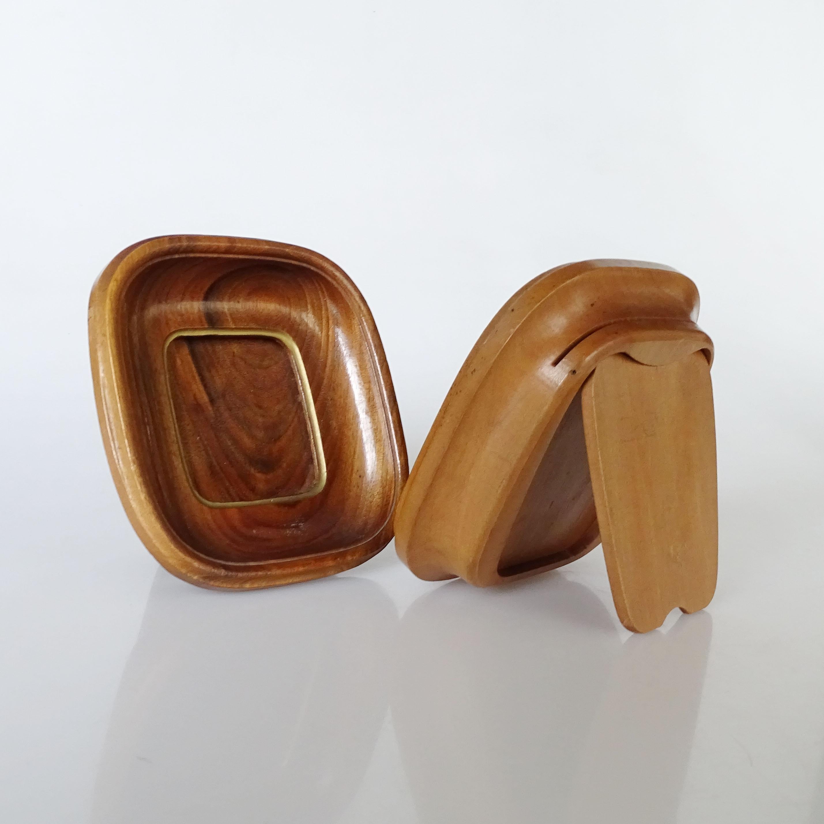 Paar kleine italienische Holz-Tischrahmen, 1940er-Jahre (Moderne der Mitte des Jahrhunderts) im Angebot