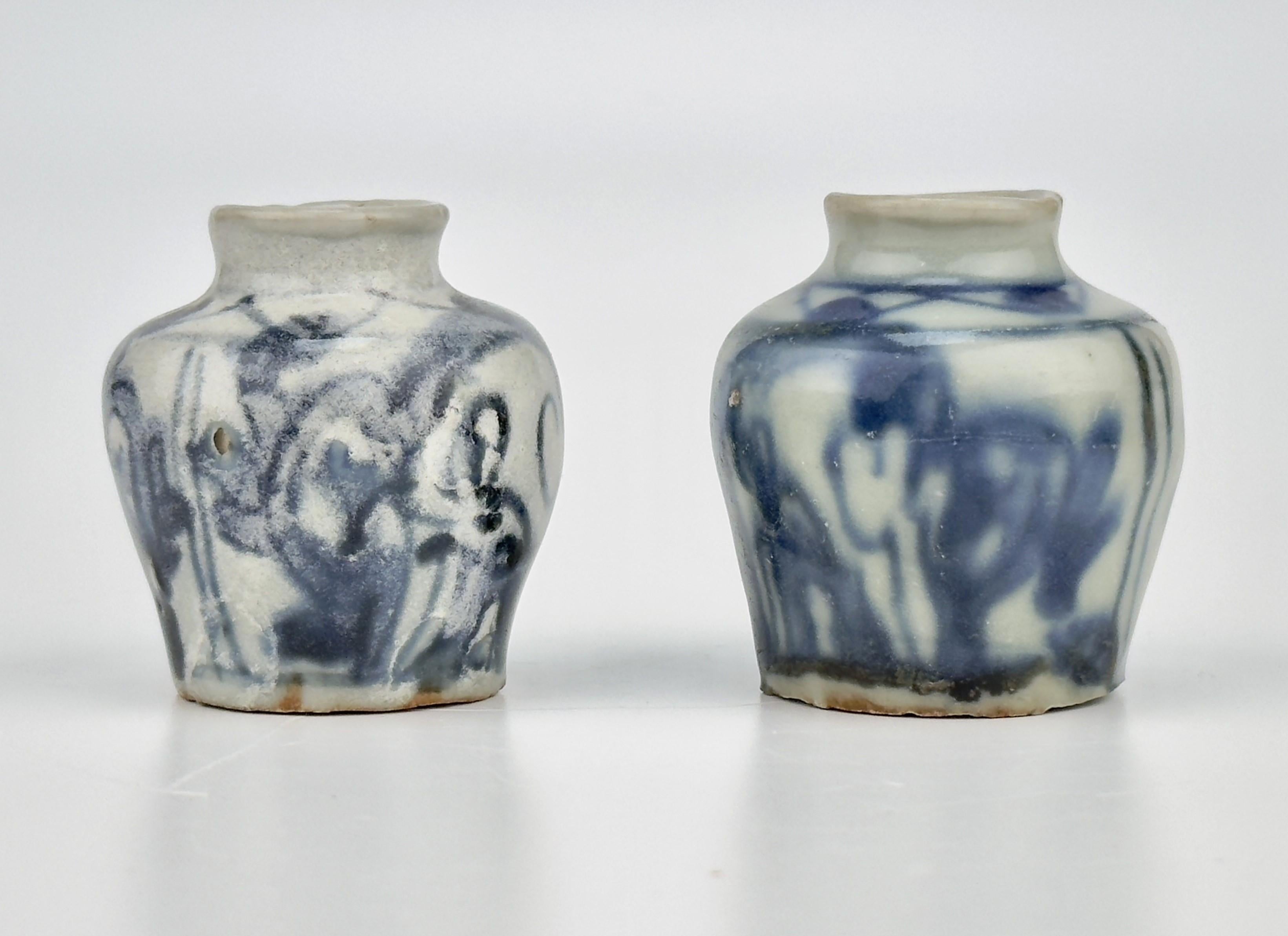 Pair of jarlet from the late Ming dynasty cargo. An identical piece is included on page 145 of the Bin Thuan catalog titled 'The Age of Discovery: Asian Ceramics Found Along the Maritime Silk Road'.

Period: Ming Dynasty (16-17th century)
Type: