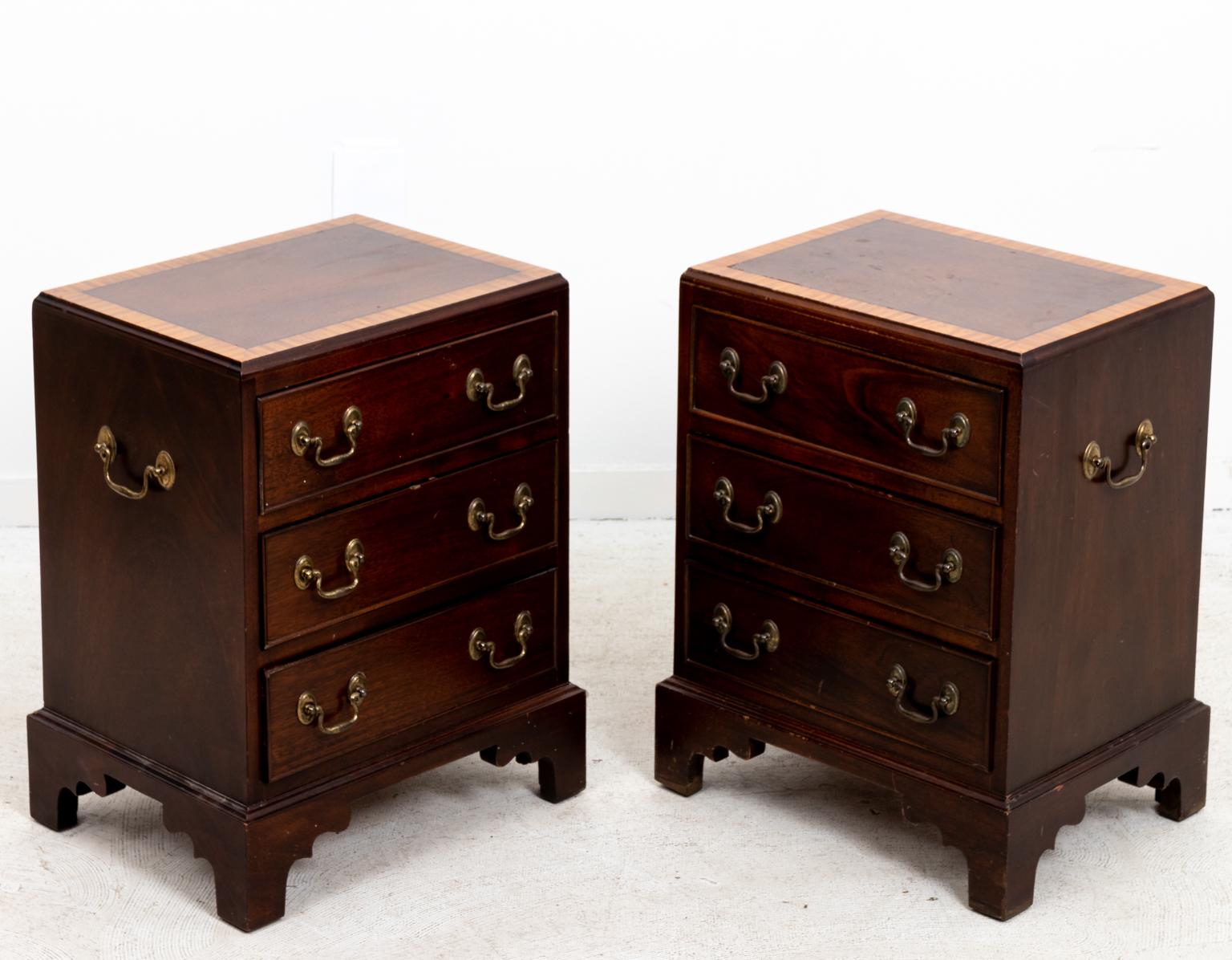 20th Century Pair of Small Mahogany Three-Tier Chest of Drawers