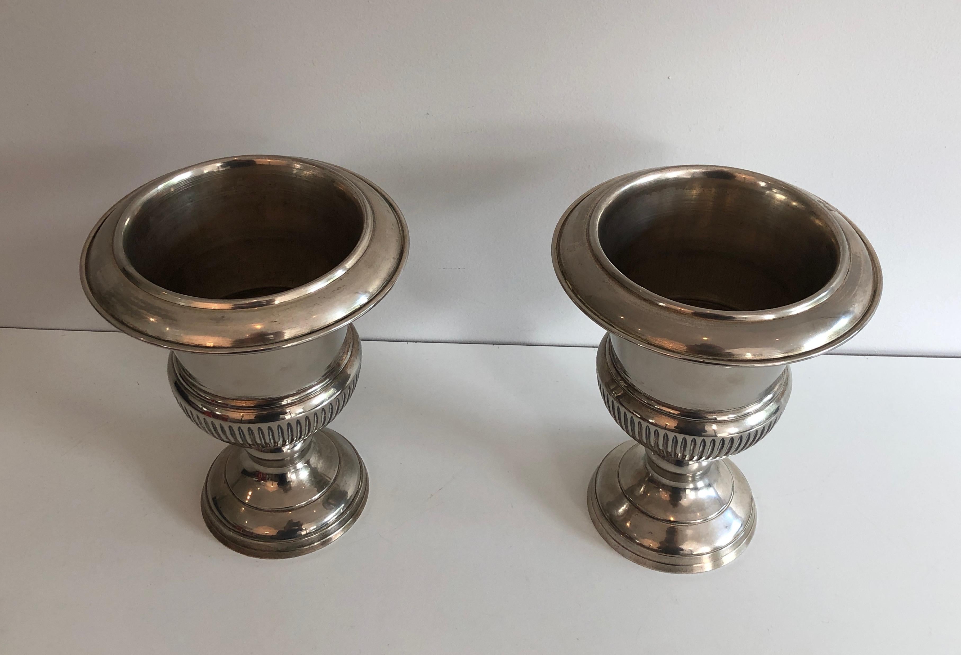 Pair of Small Medicis Style Silvered Metal Champagne Bucket, French, circa 1940 For Sale 5