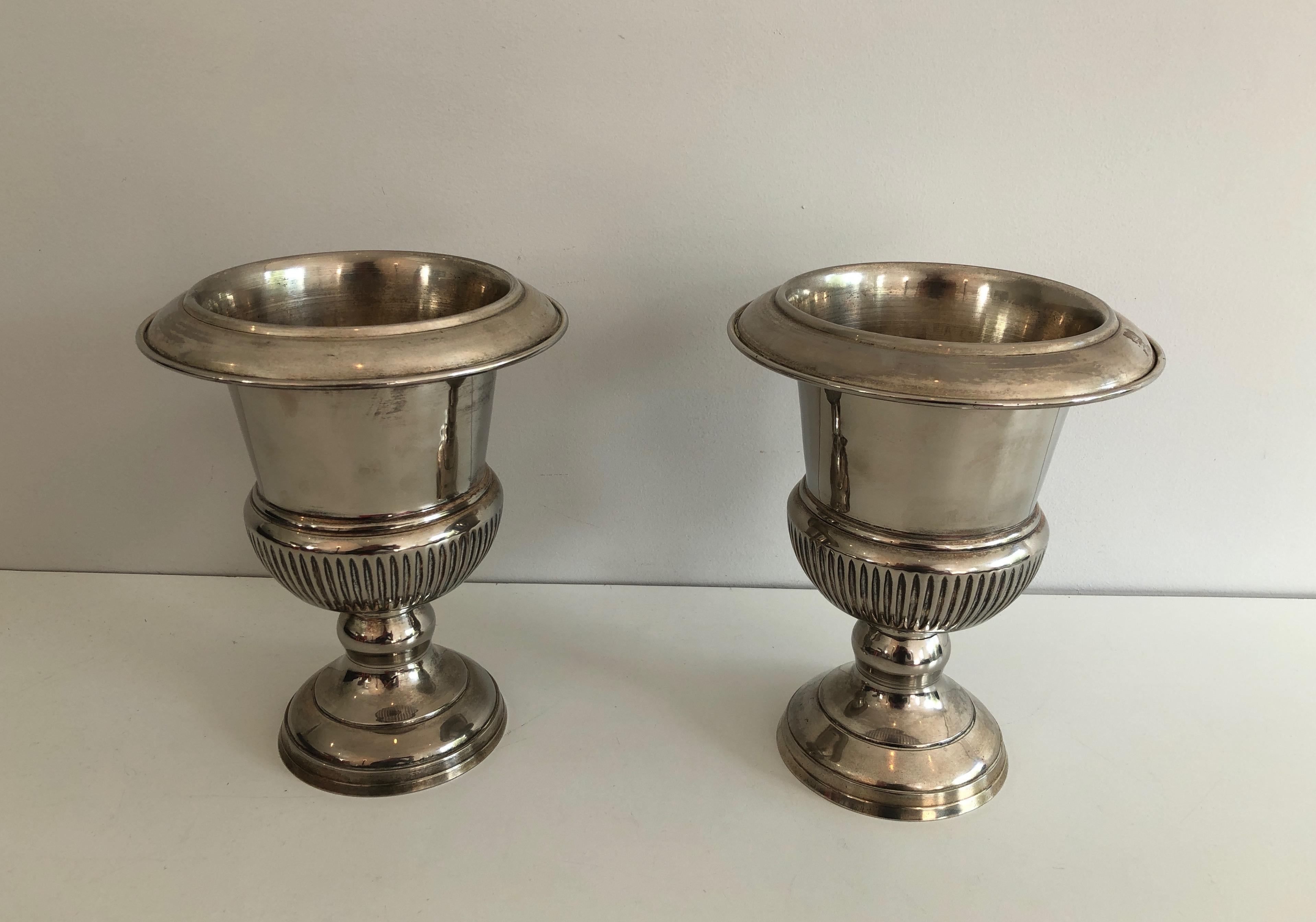 Pair of Small Medicis Style Silvered Metal Champagne Bucket, French, circa 1940 For Sale 6