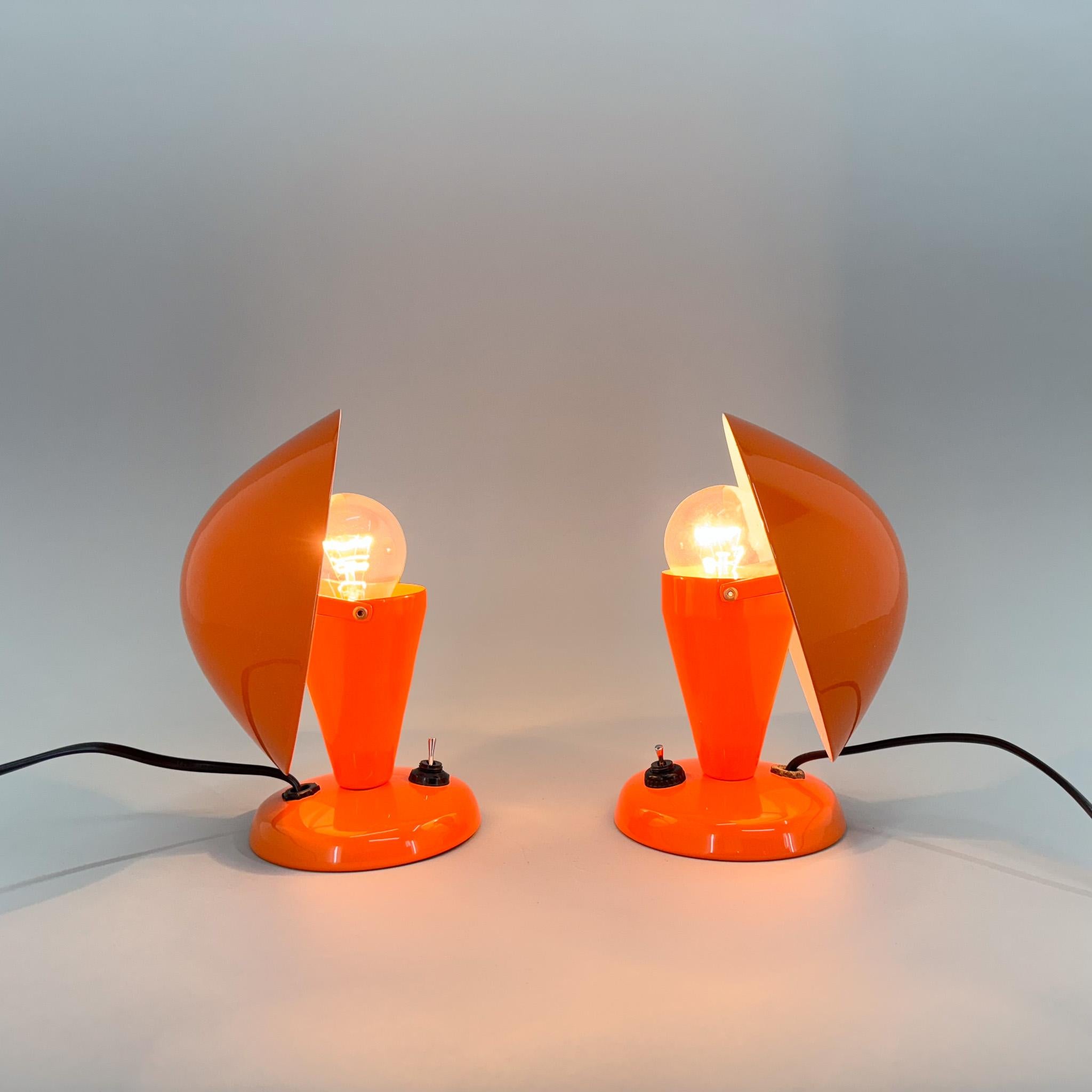 Pair of Small Metal Mushroom Lamps by Napako, Restored, 1970s, Czechoslovakia In Good Condition In Praha, CZ
