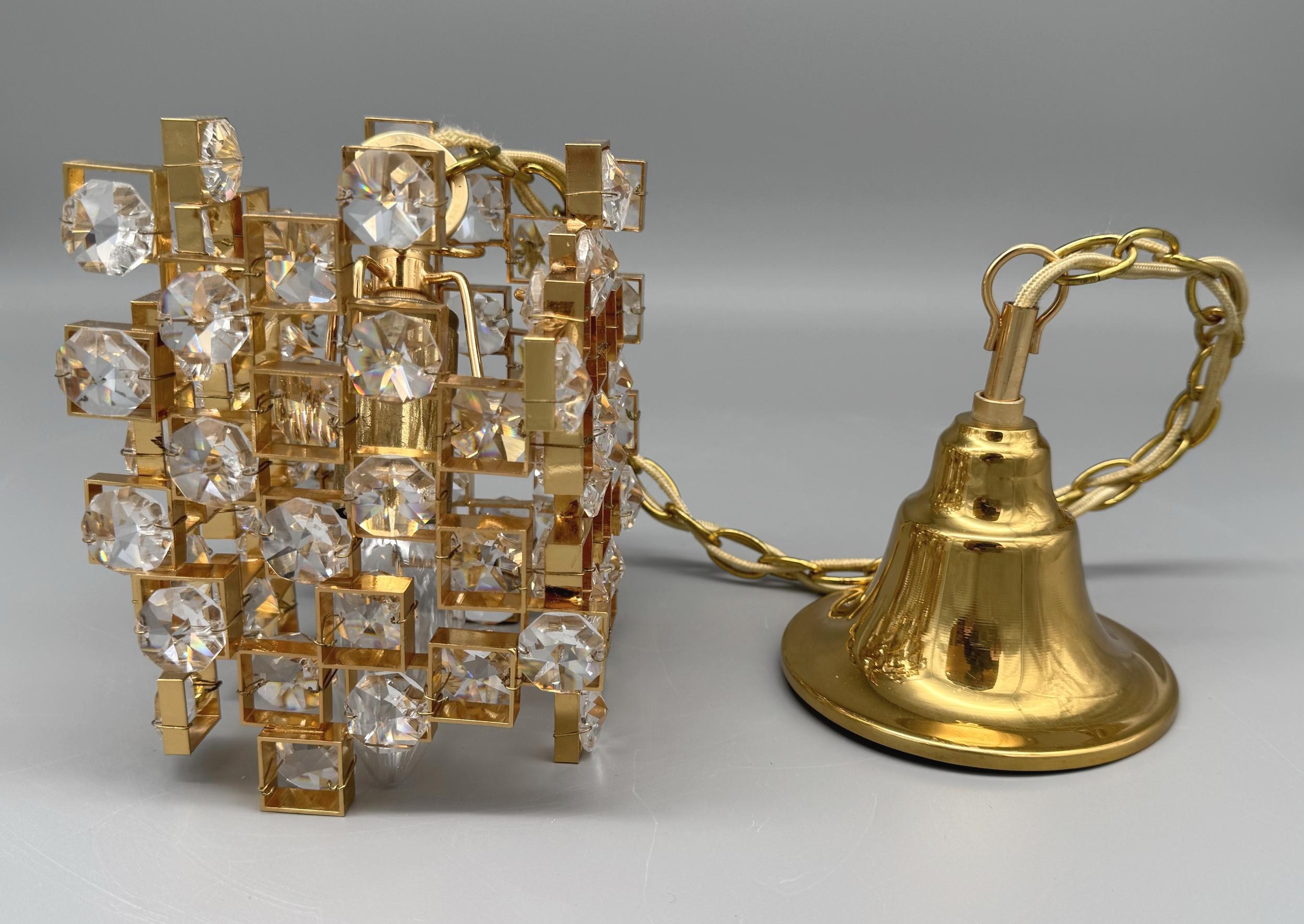 Mid-Century Modern Pair of small modernist chandeliers by Palme & Walter, Palwa, Germany circa 1960 For Sale