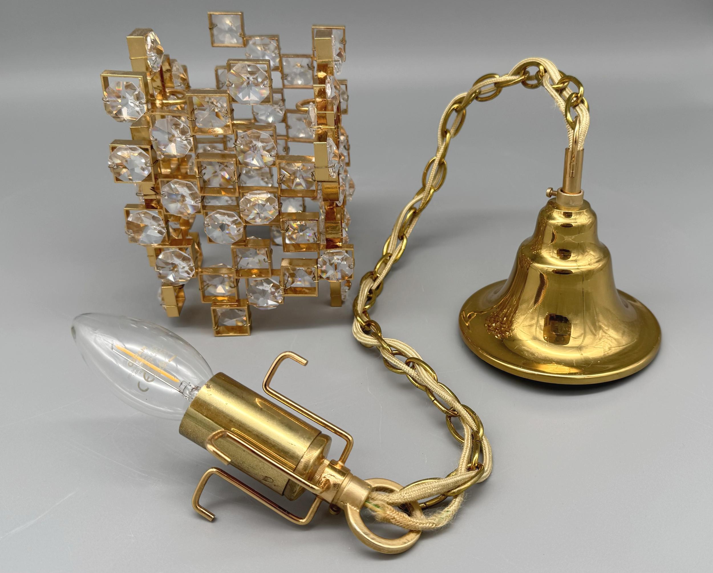 Gilt Pair of small modernist chandeliers by Palme & Walter, Palwa, Germany circa 1960 For Sale