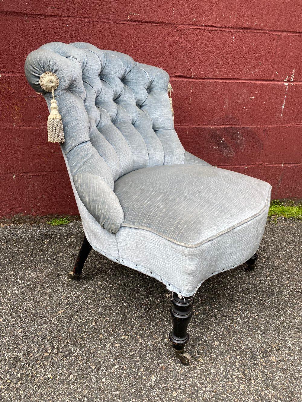 19th Century Pair of Small Napoleon III Tufted Slipper Chairs