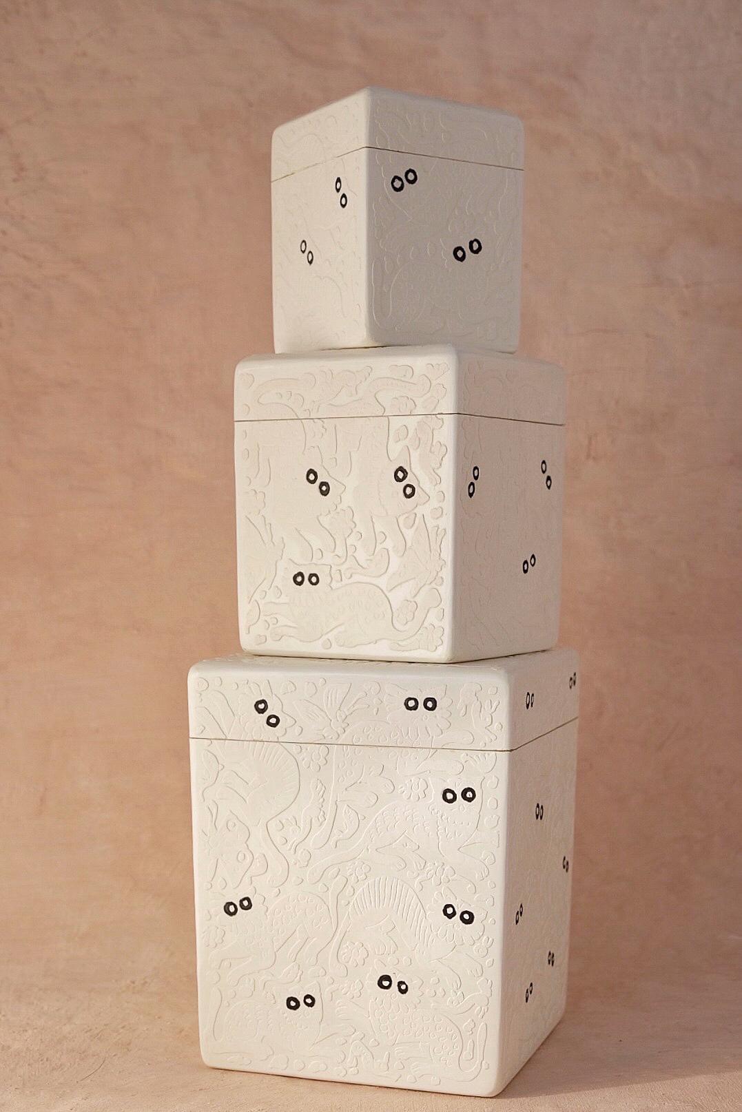 Mexicain Paire de petites boîtes Oli Mitzli en forme de boîte par Onora en vente