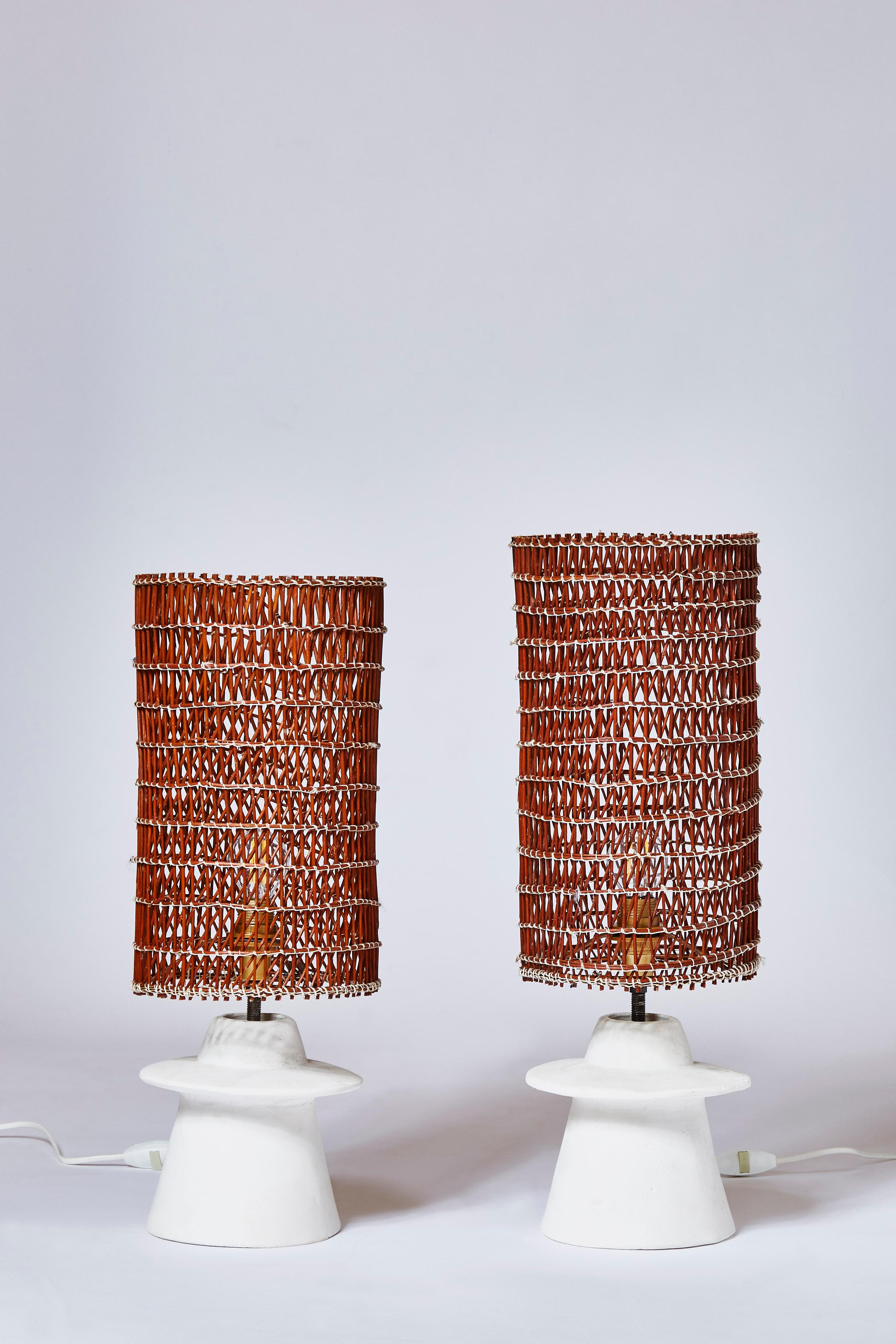 Mid-Century Modern Pair of Small Plaster and Wicker Table Lamps