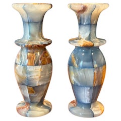 Paire de petits vases/bougeoirs post-modernes patchwork en marbre italien